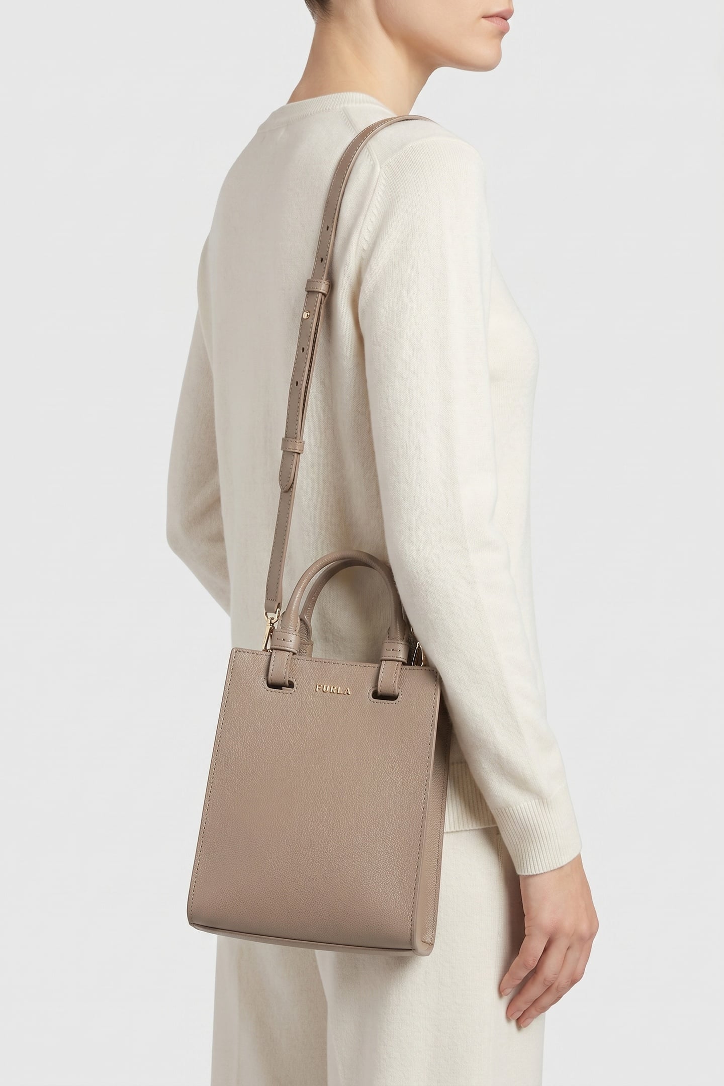 DEVA MINI VERTICAL TOTE TAUPE 2