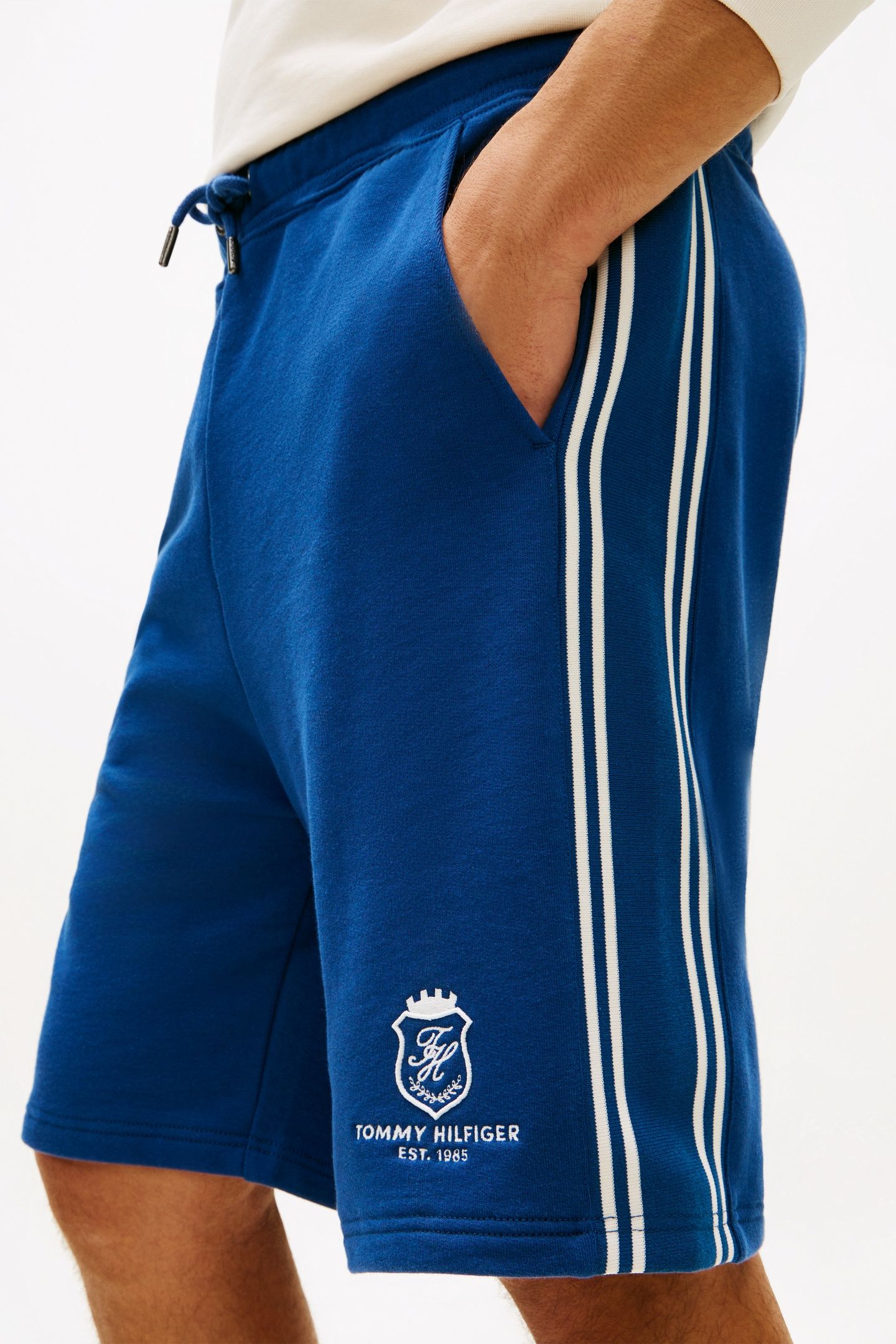 COUNTRY CLUB CREST SWEATPANTS BLUE JEAN 5