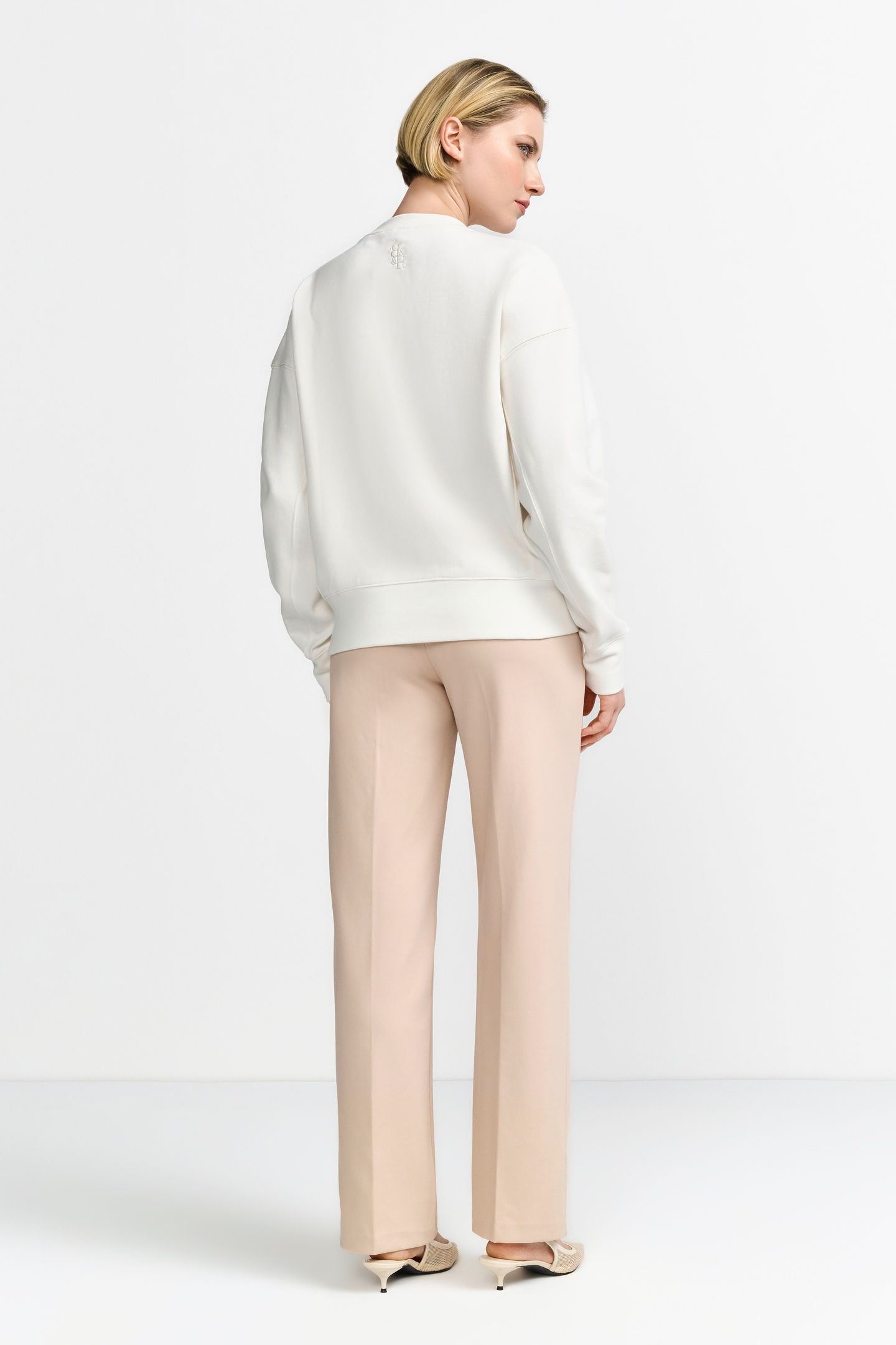 OVERSIZED SWEATER PEARL WHITE 4