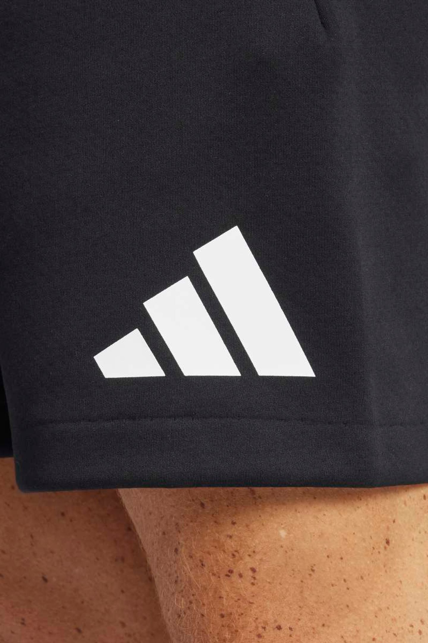 UNISEX SPORTSWEAR ADIDAS Z.N.E. SHORT BLACK 3