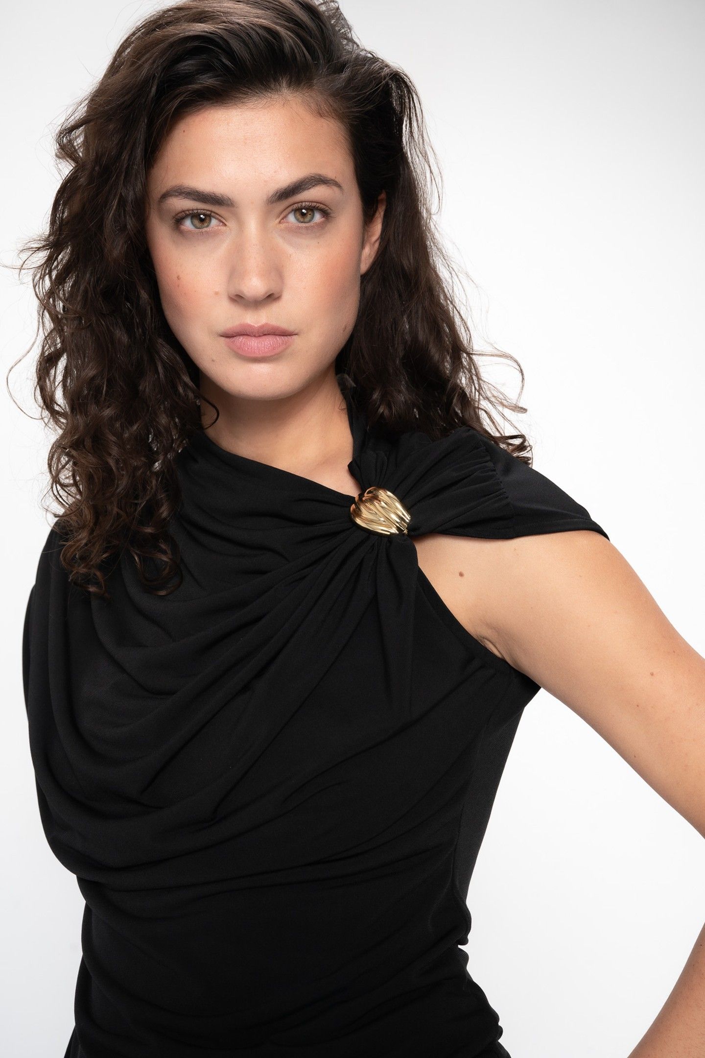 RAZA TOP BLACK 3