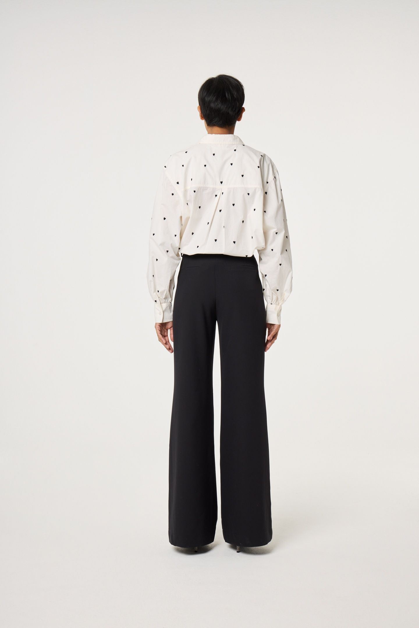 DINA BLOUSE COSY WHITE/BLACK 3