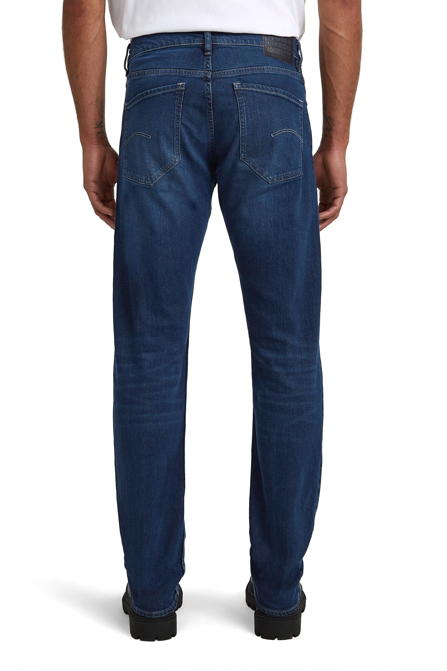 MOSA STRAIGHT WORN IN NIGHT TIME 4