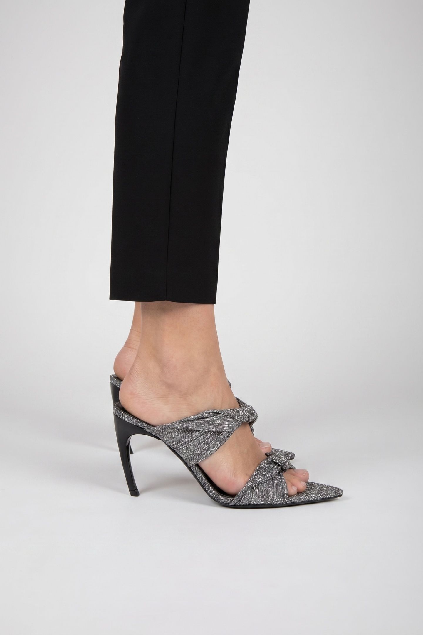 TWISTY GLITTER MULES SILVER/BLACK 5