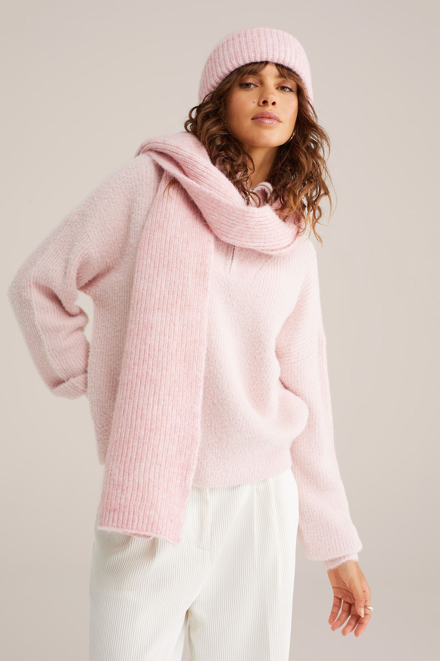 SCARF OUTDOOR LIGHT PINK 1