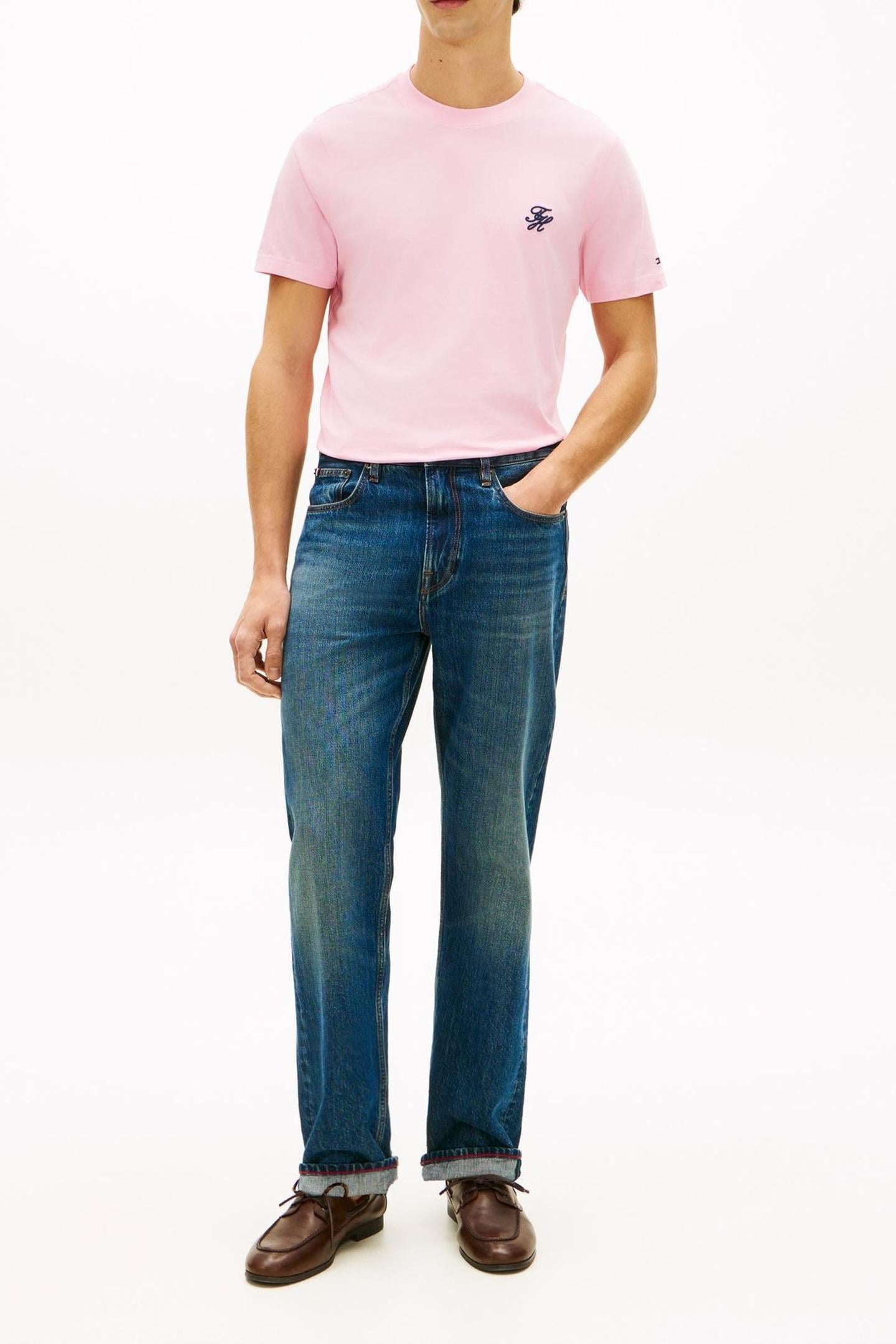 SCRIPT MONOGRAM T-SHIRT CLASSIC PINK 2