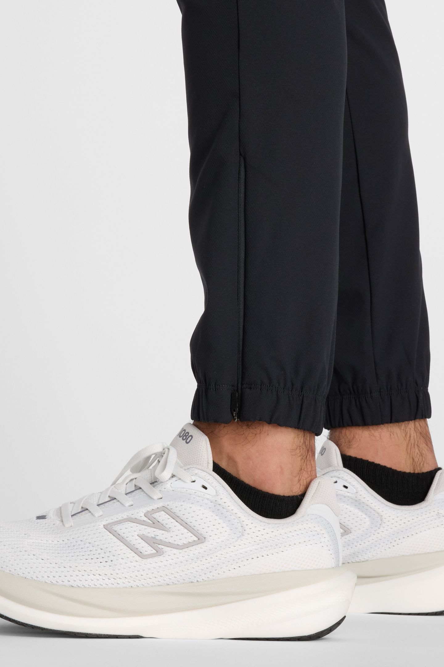AC JOGGER BLACK 8
