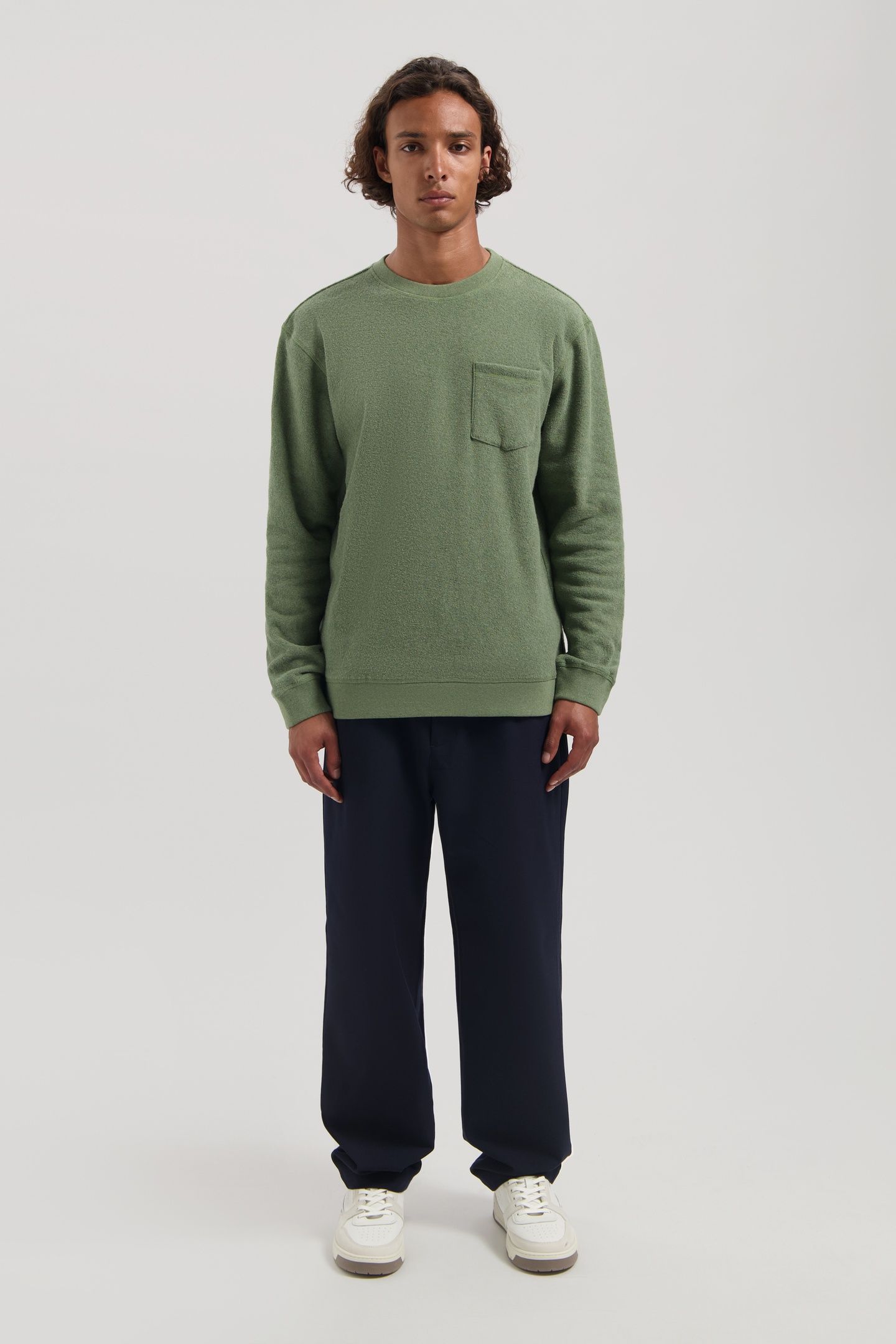 DS_DAMIEN CREWNECK LT. ARMY 2