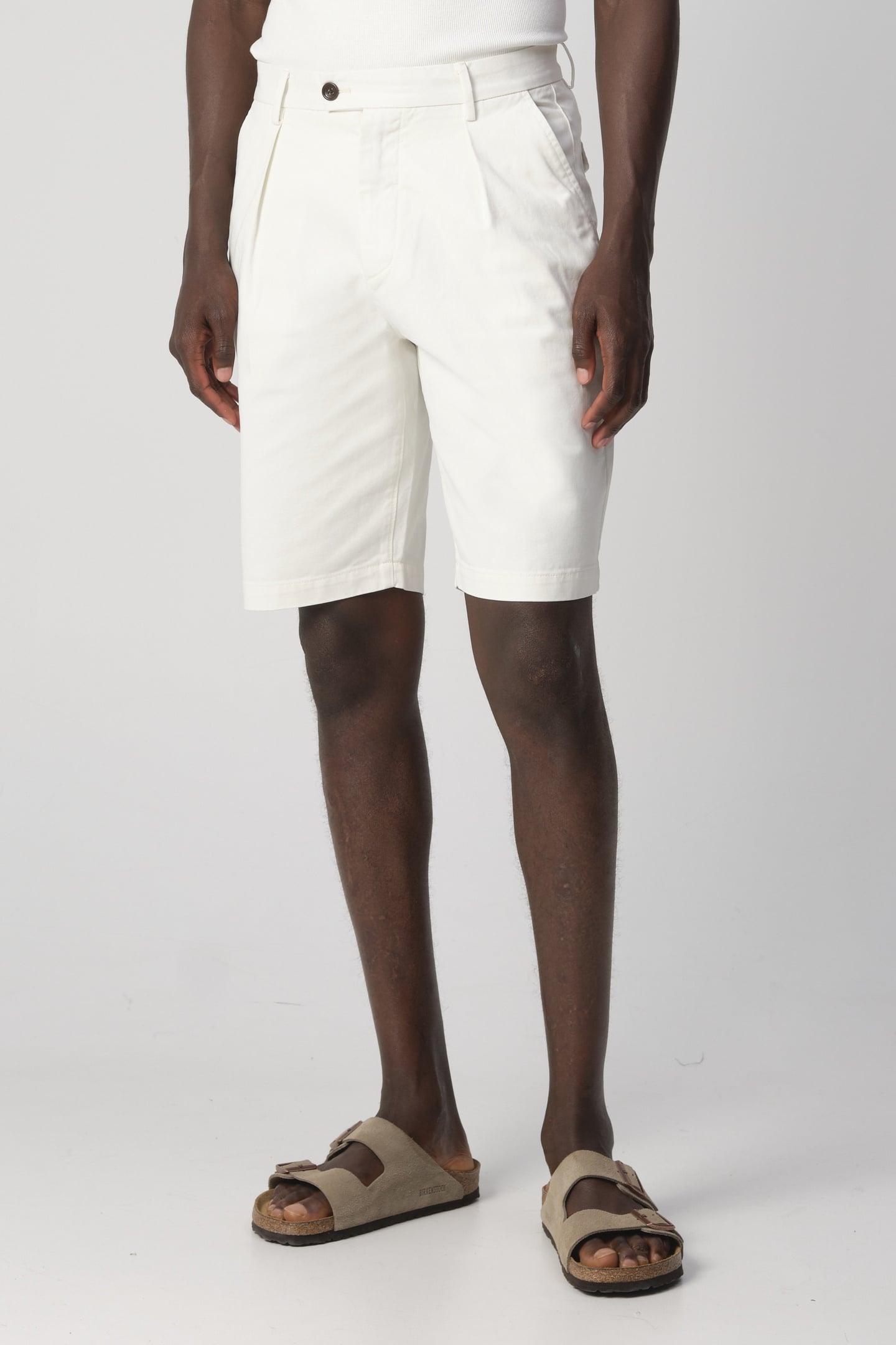 RAHEEL SHORT WHITE 1