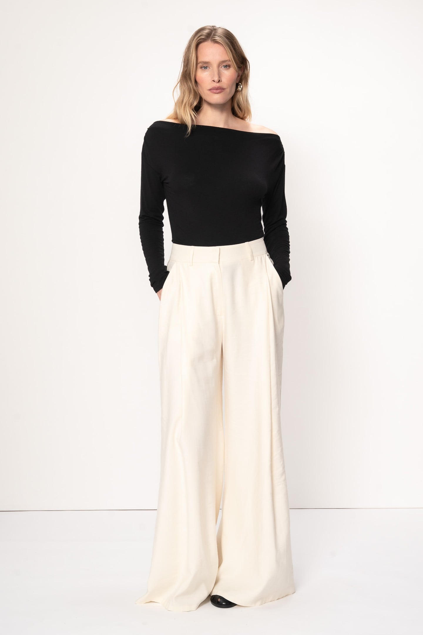 NYLA TROUSERS & DENIM COCONUT MILK 1