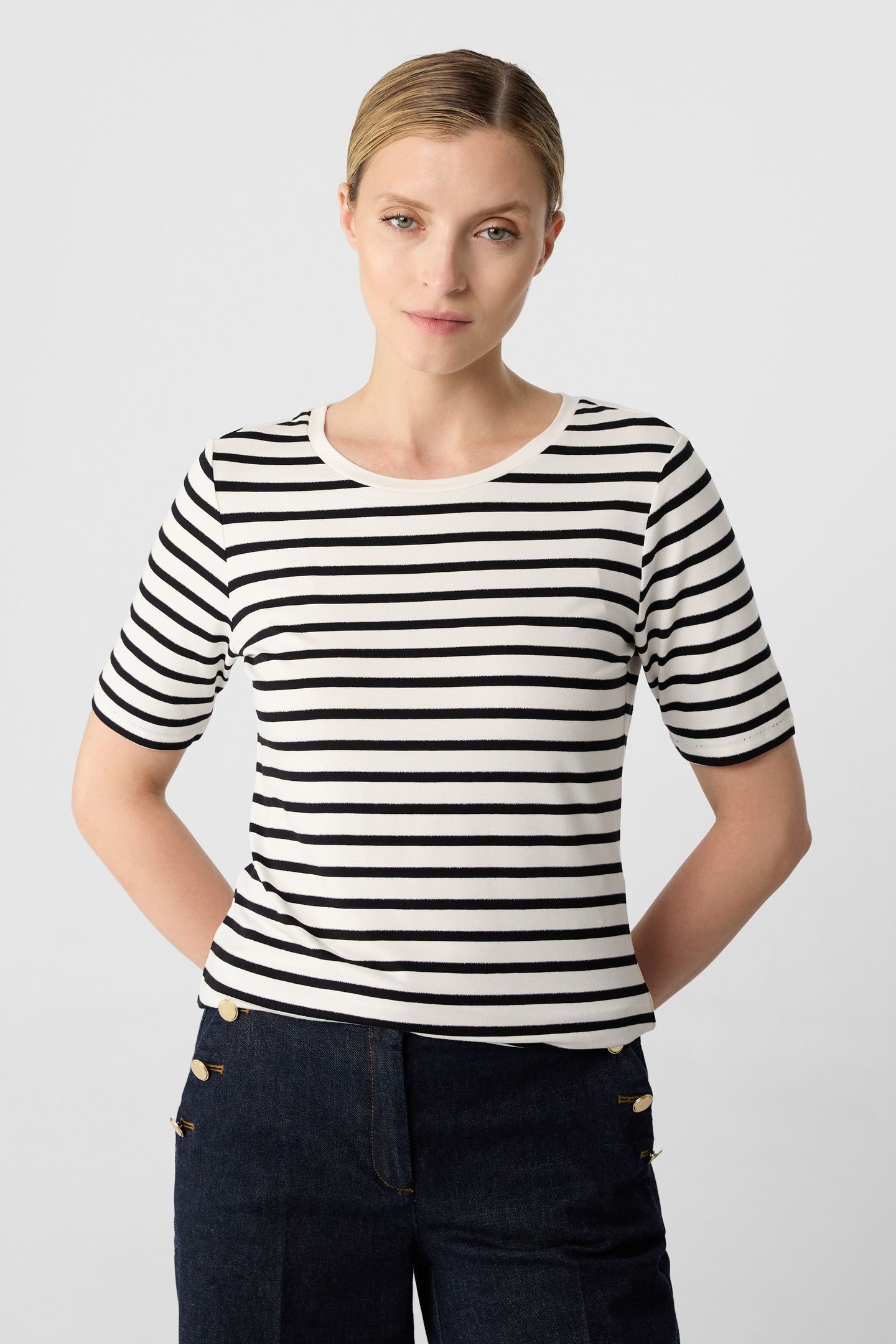 COMMA T-SHIRTS WHITE 3