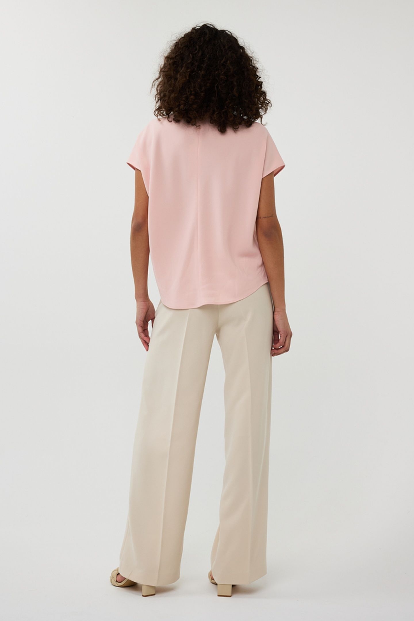 BLOUSE V-NECK PLEAT LIGHT PINK 6
