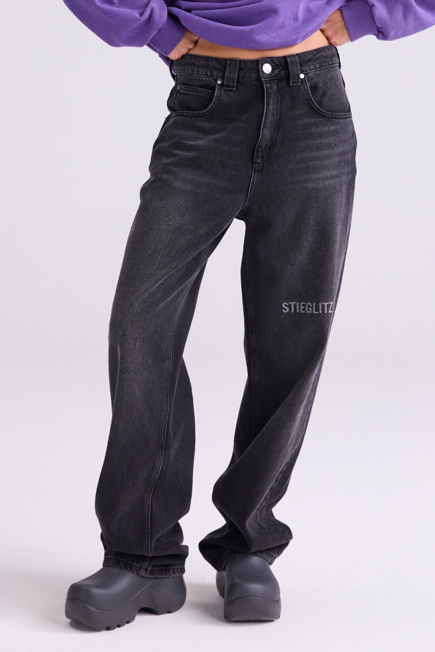 ARYO JEANS BLACK 1