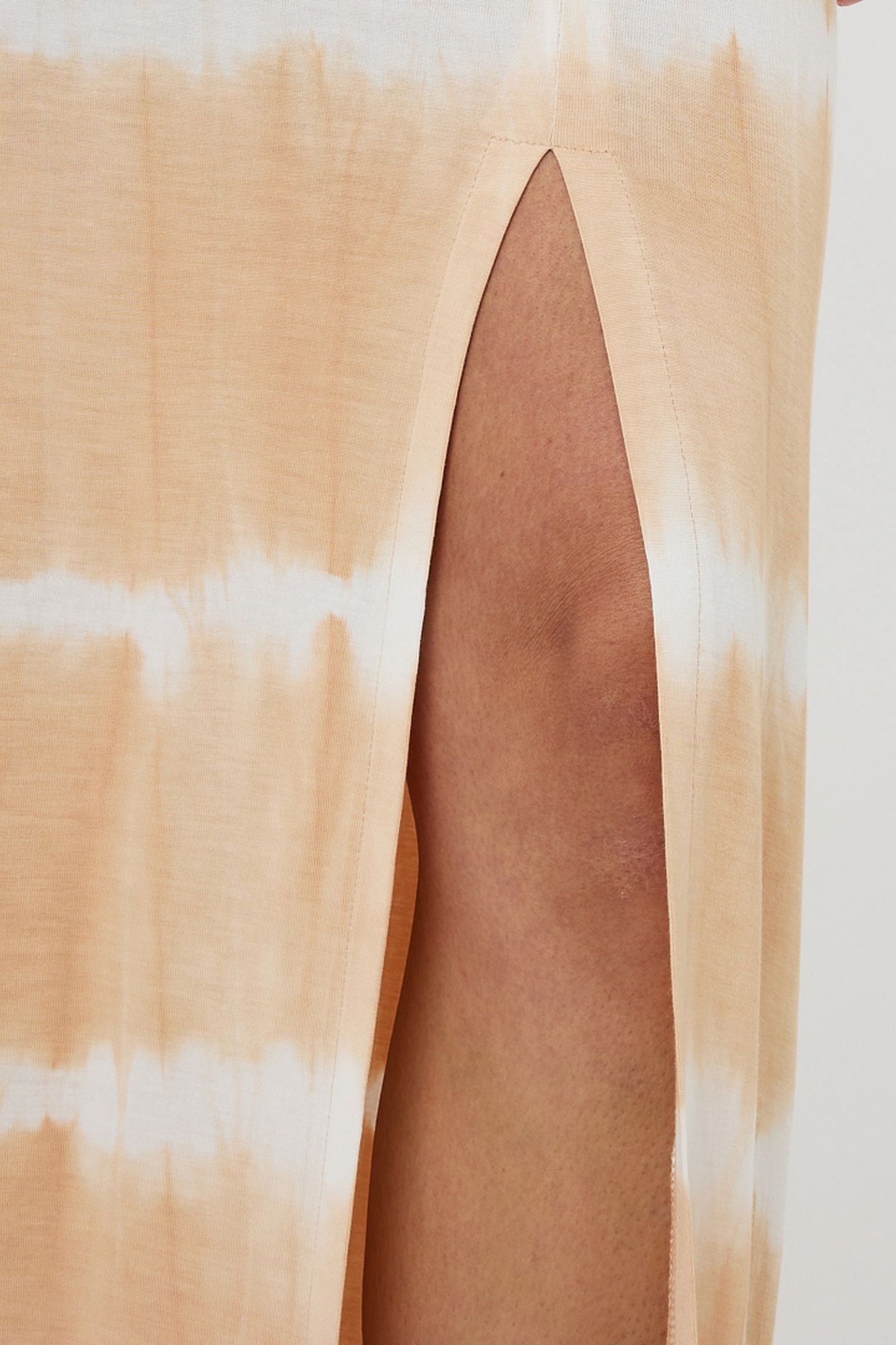 SKIRT TIE DYE SAND 6