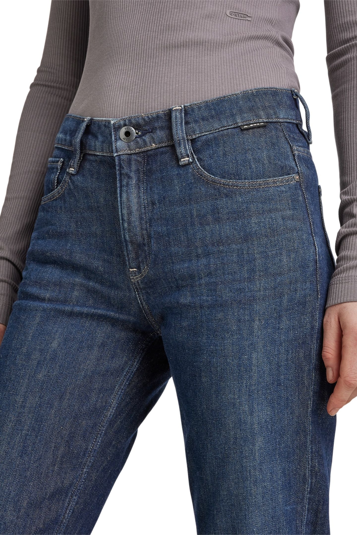 STRACE STRAIGHT WORN IN DEEP MARINE 4