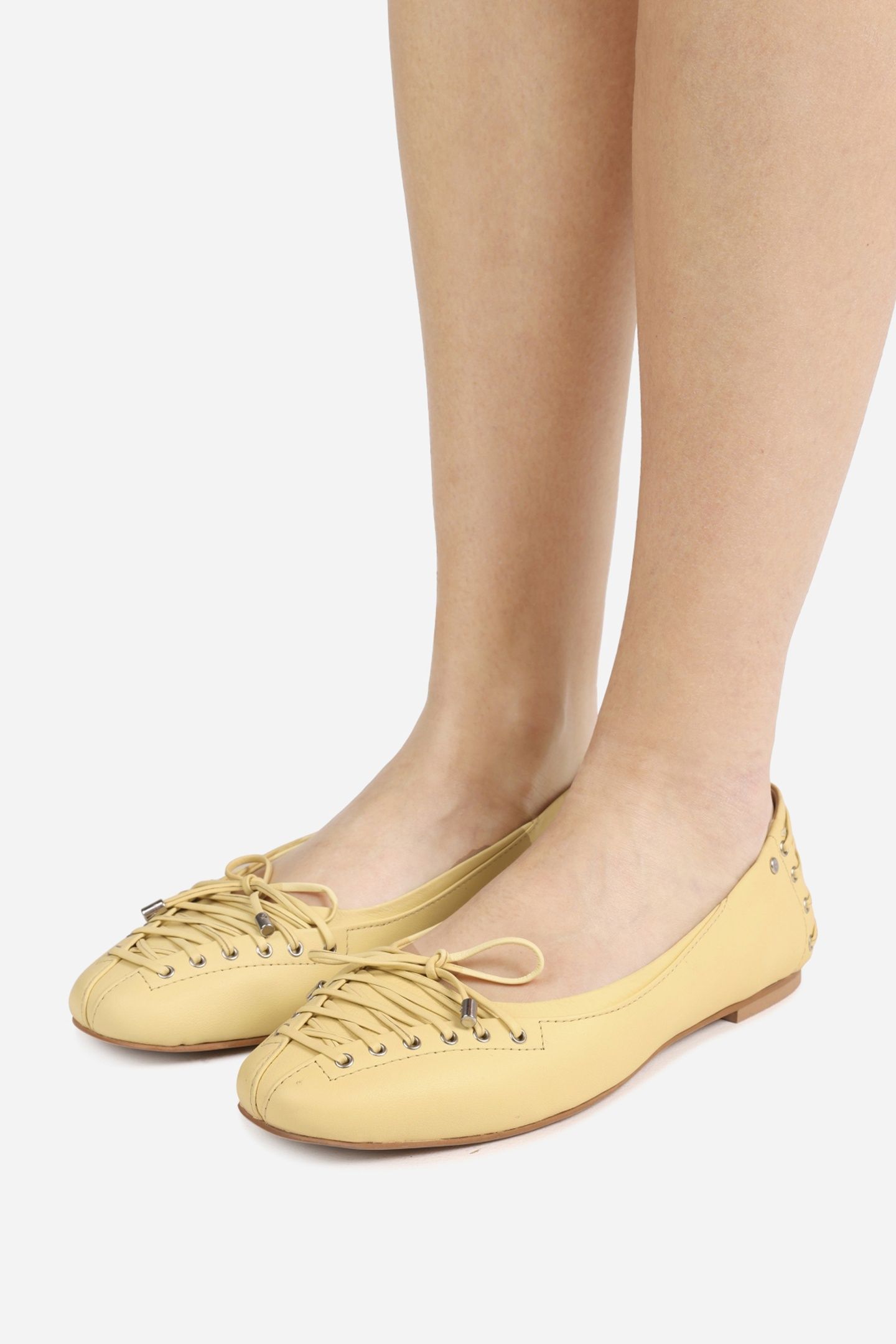 SER-AJAA LOW SHOE BUTTER YELLOW 4
