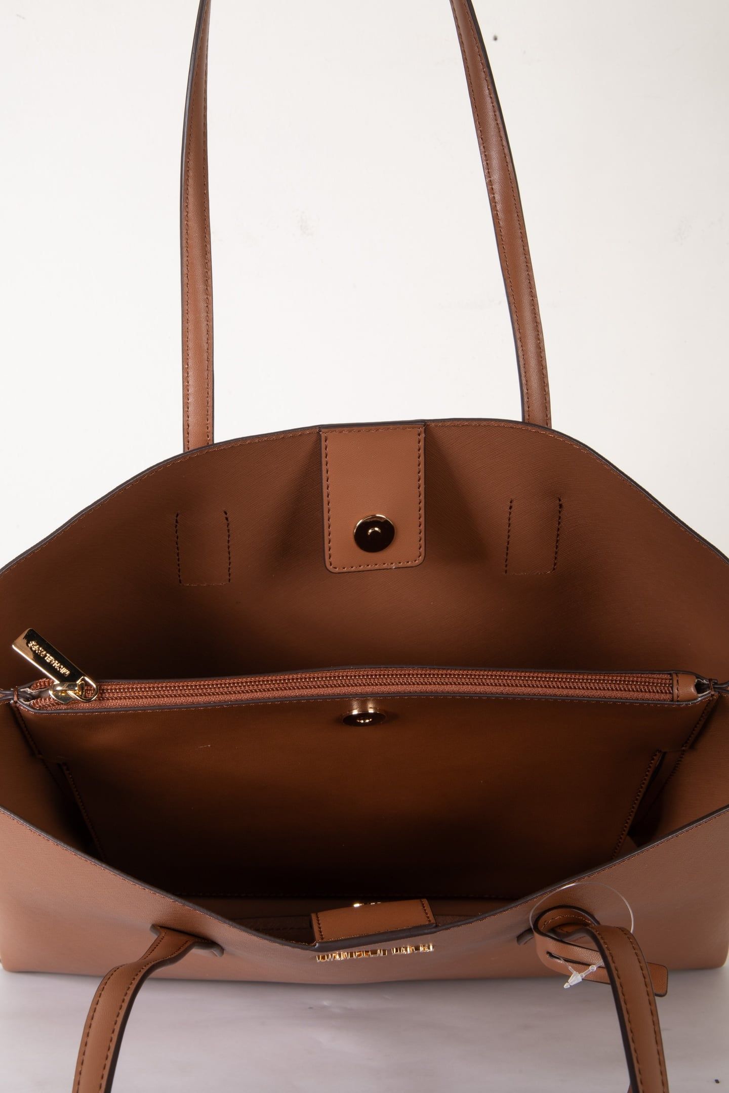 MEDIUM LEATHER TOTE BAG LUGGAGE 5