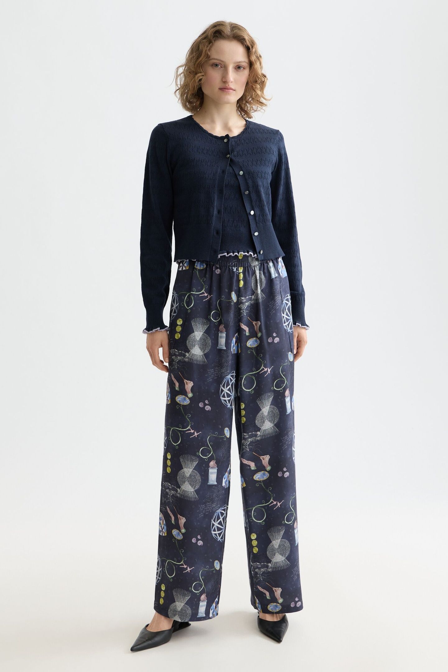 GIA - MID RISE WIDE LEG ELASTICATED TROUSERS IN BLOCK PRINT 3