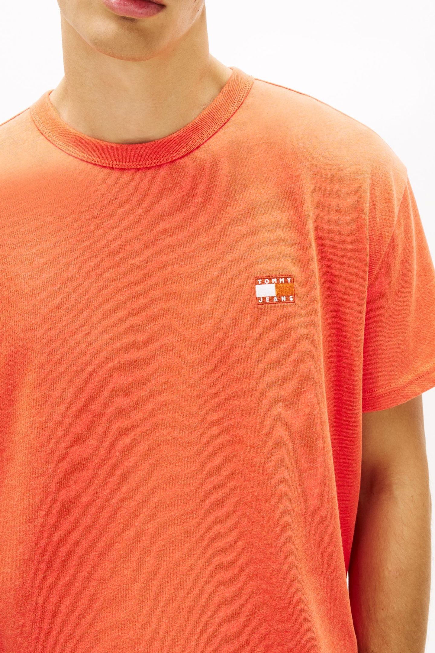 TJM REGULAR BADGE TEE HORIZON HEATHER 5