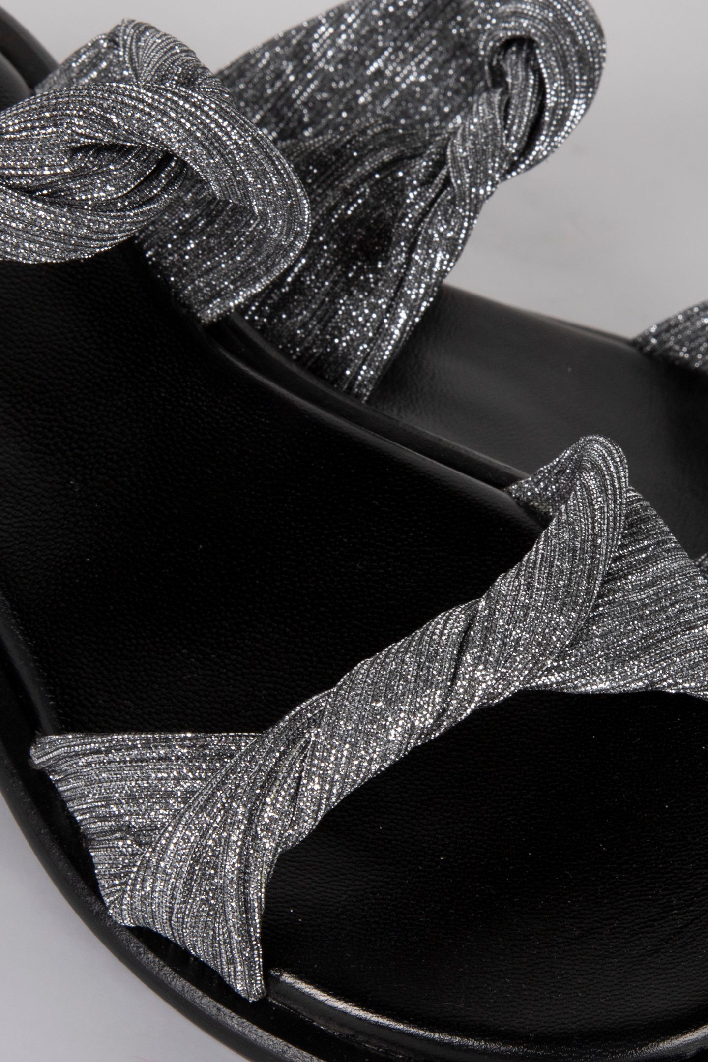 TWIST GLITTER MULES SILVER/BLACK 8