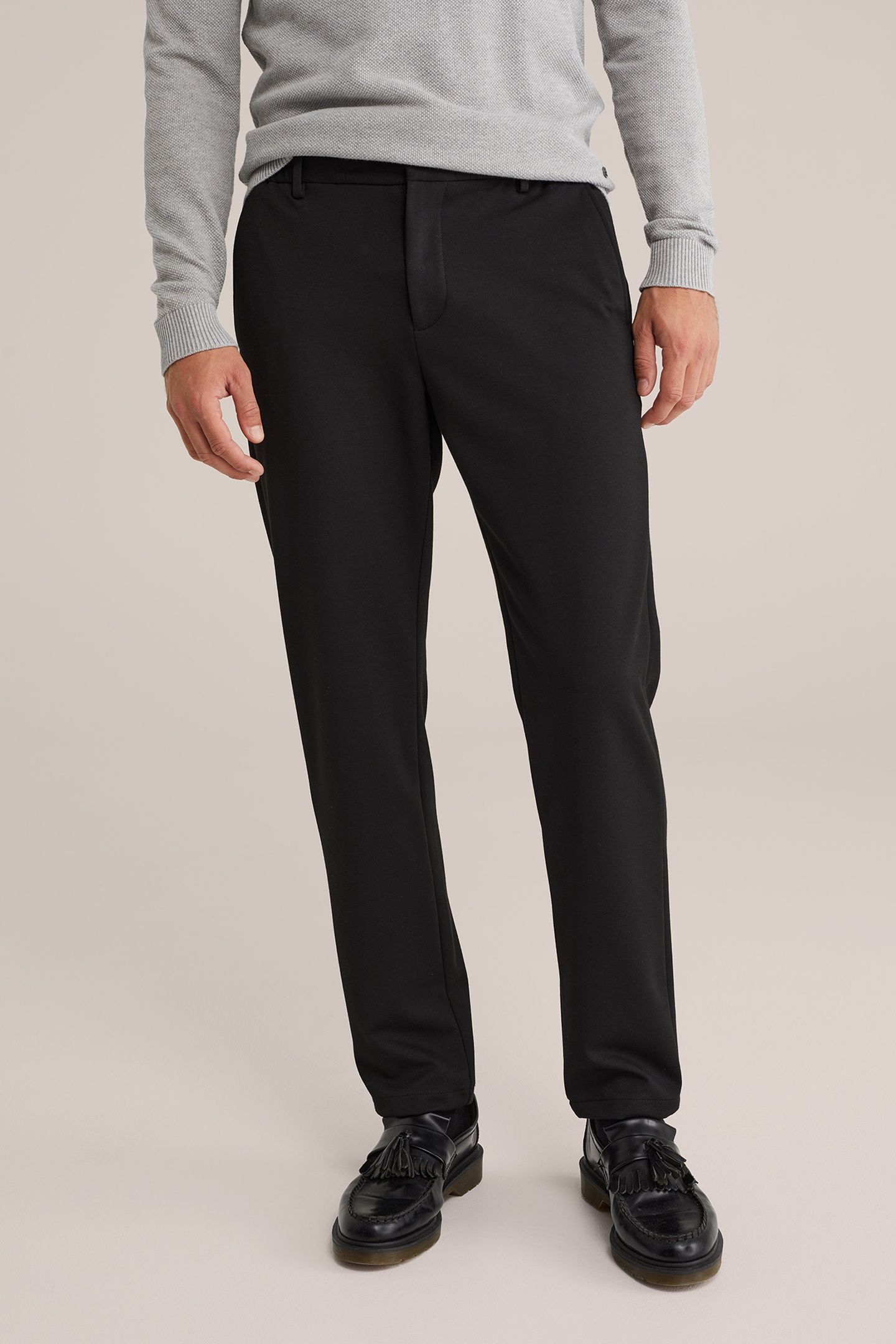 CHINO BLACK 1