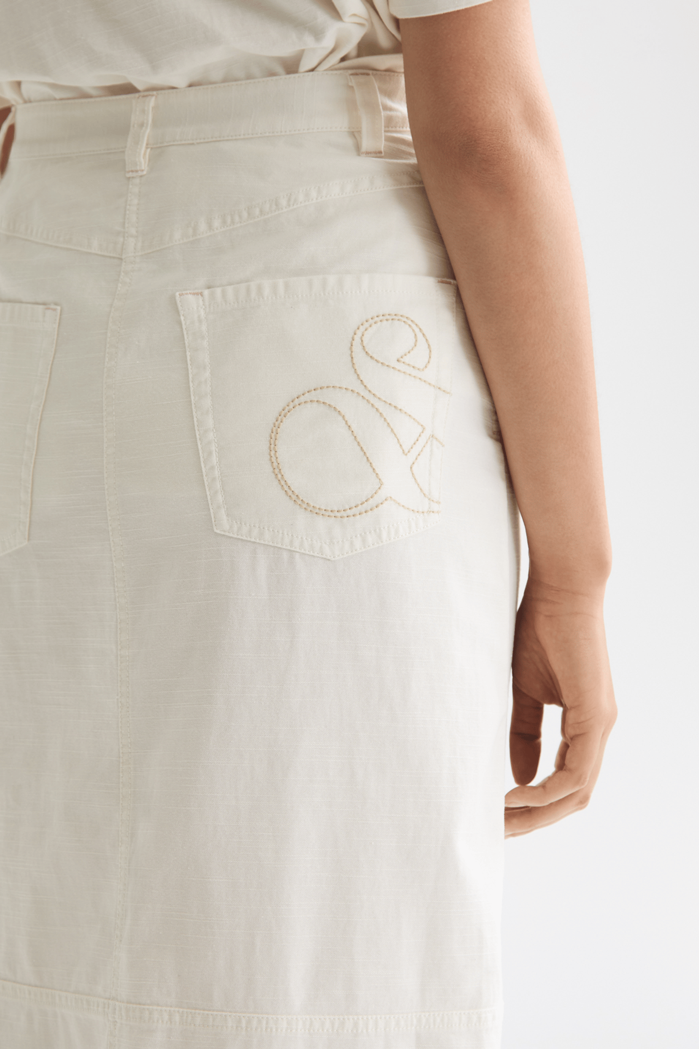 WORKWEAR MIDI SKIRT WITH FRONT SLIT EGGNOG 10