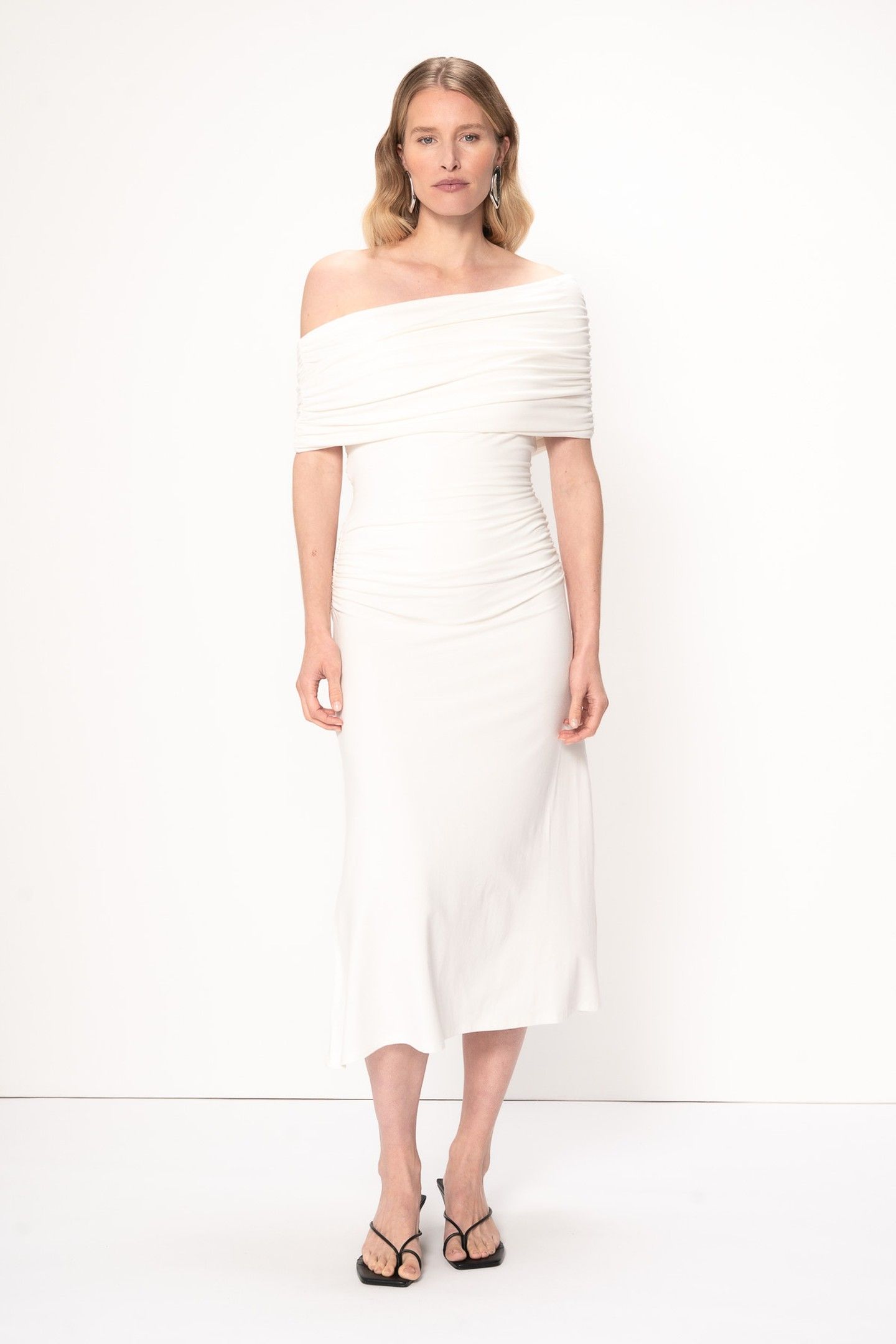 GIADA ODE DRESS COCONUT MILK 1