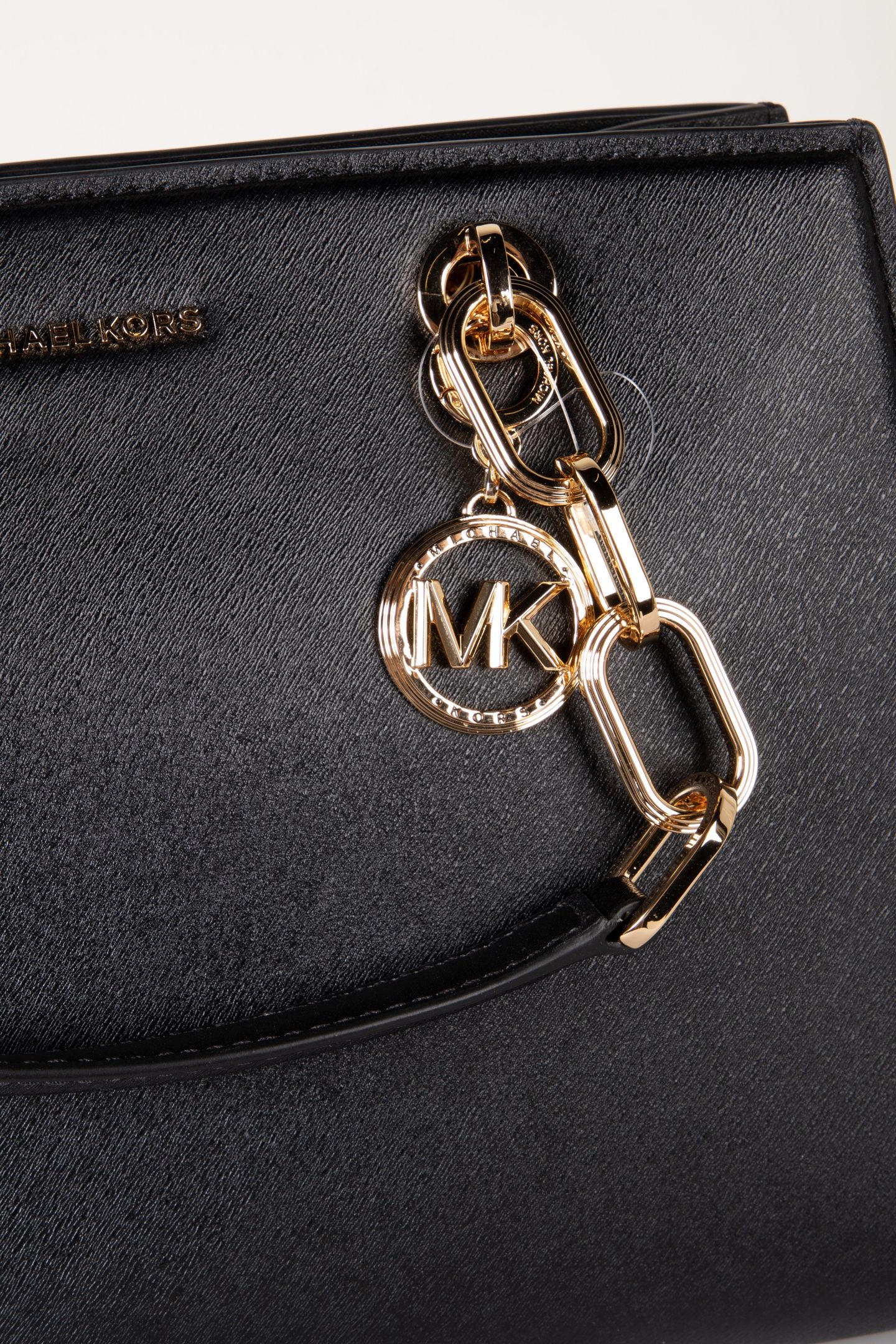 MEDIUM SATCHEL BLACK 5