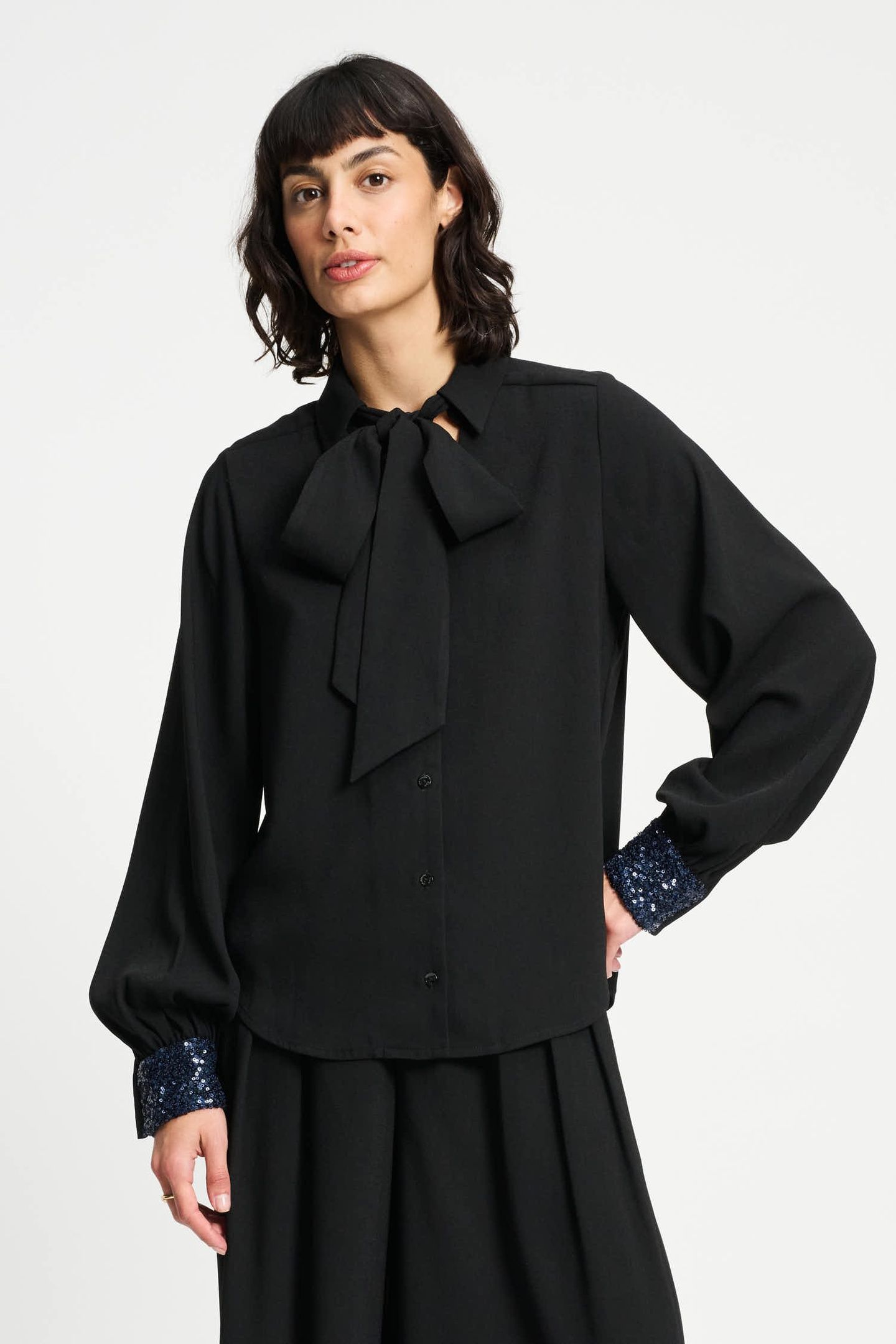 BLOUSE - BOW NOIR 2