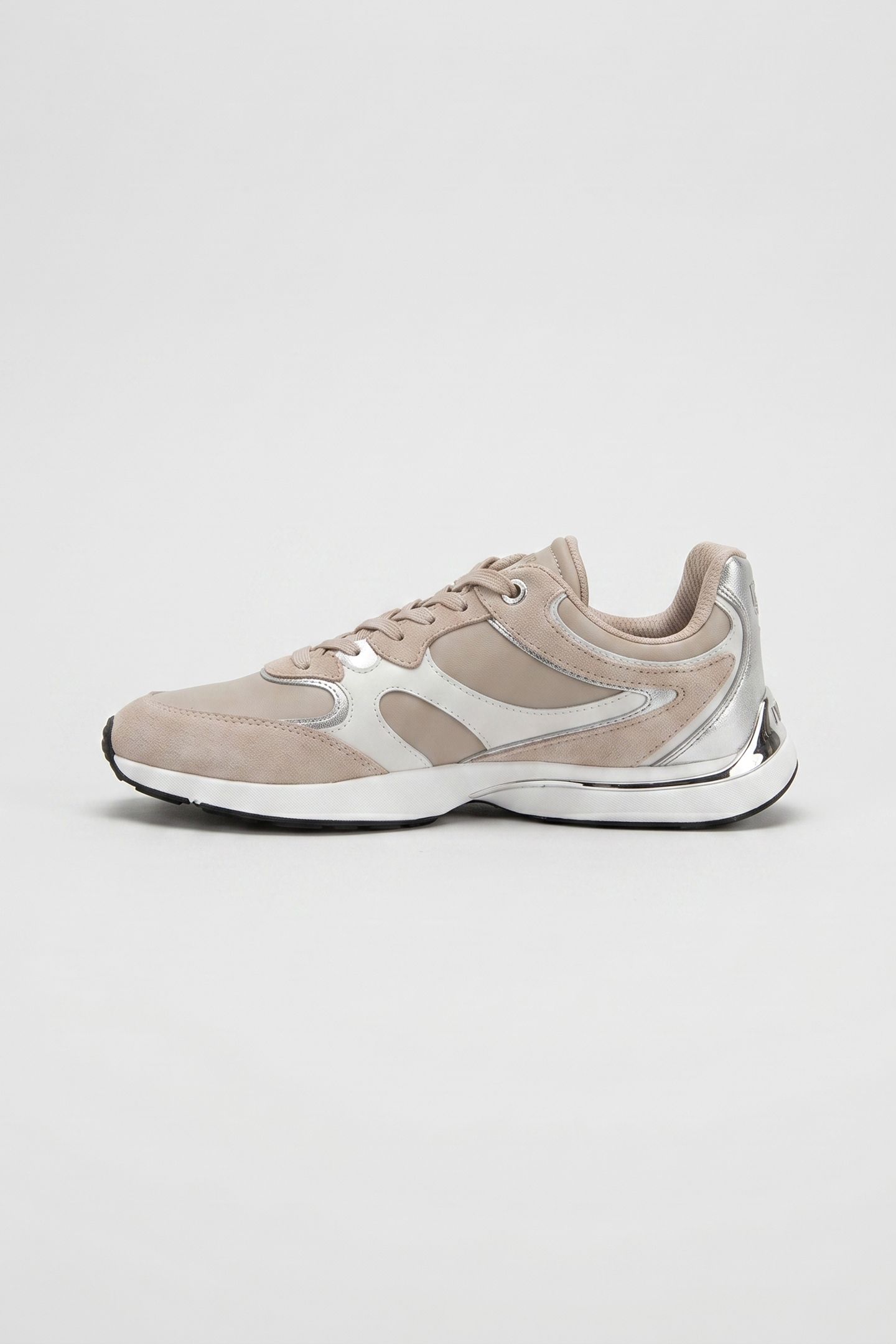 RILEY TRAINER LIGHT SAND 2
