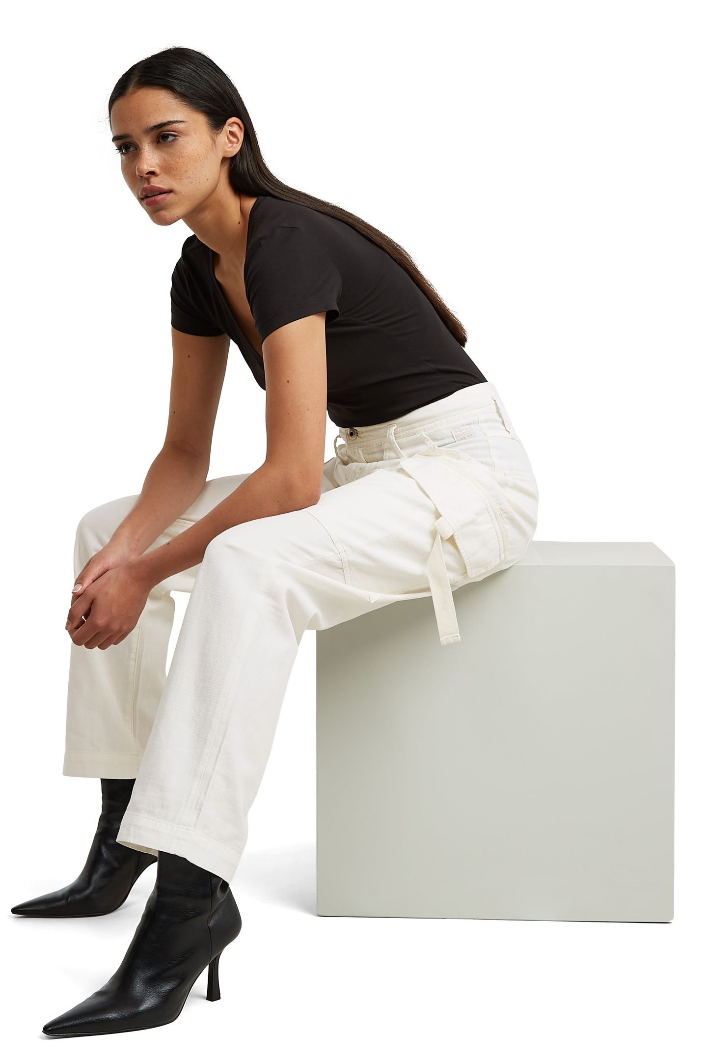 SOFT OUTDOORS PANT CHALK 2
