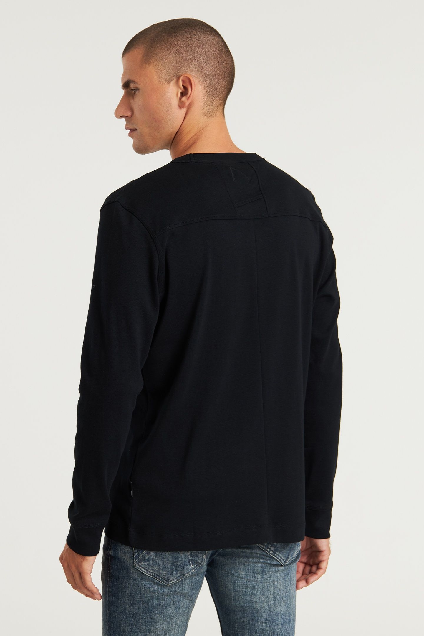 HELY T-SHIRT LONG SLEEVE BLACK 3