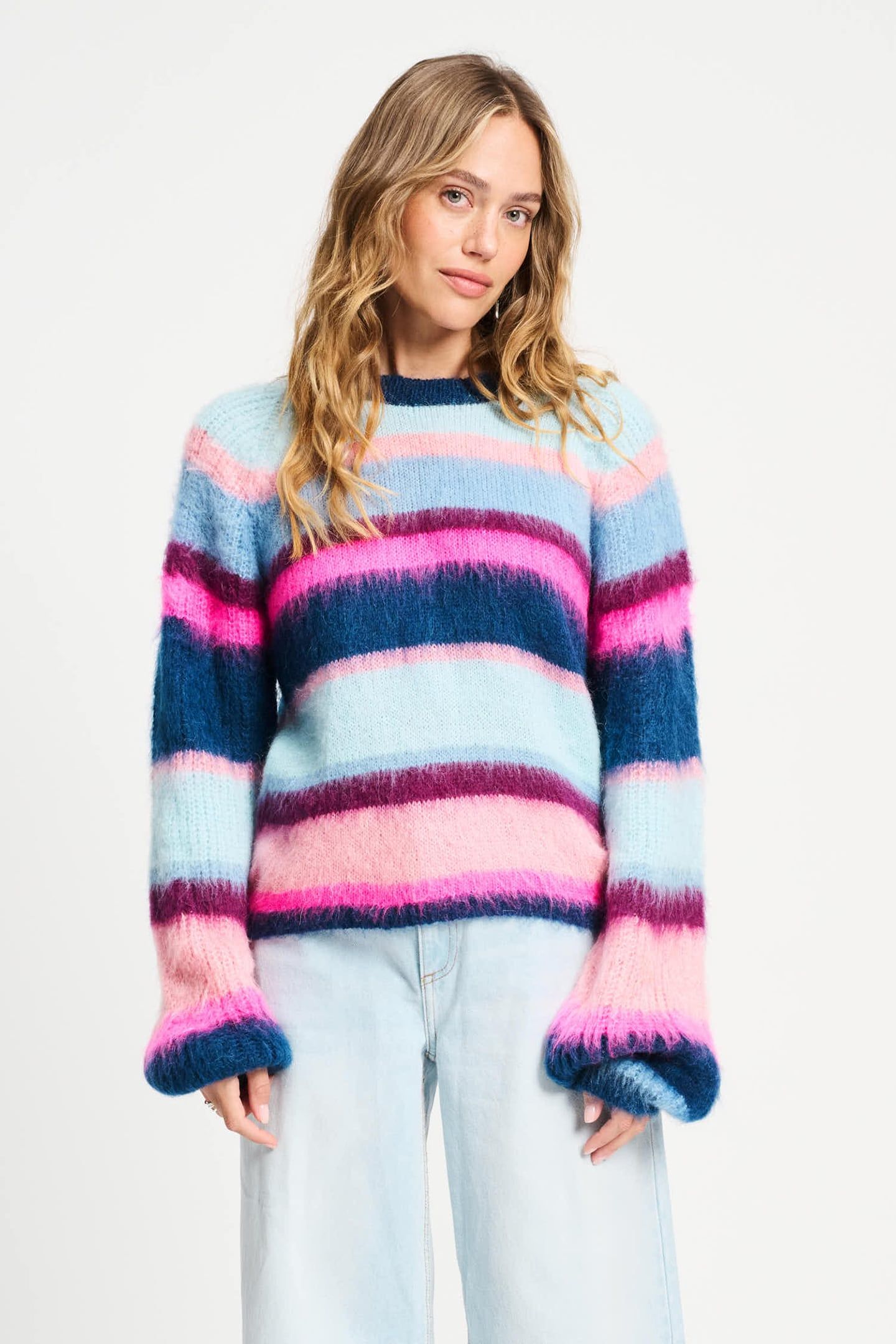 PULLOVER - BRUSHED STRIPES BLUE 1