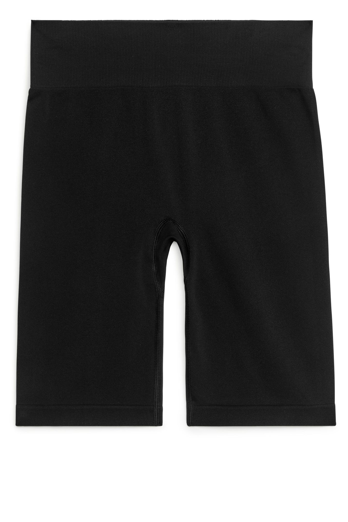 NELLA SEAMLESS SHORTS BLACK 3
