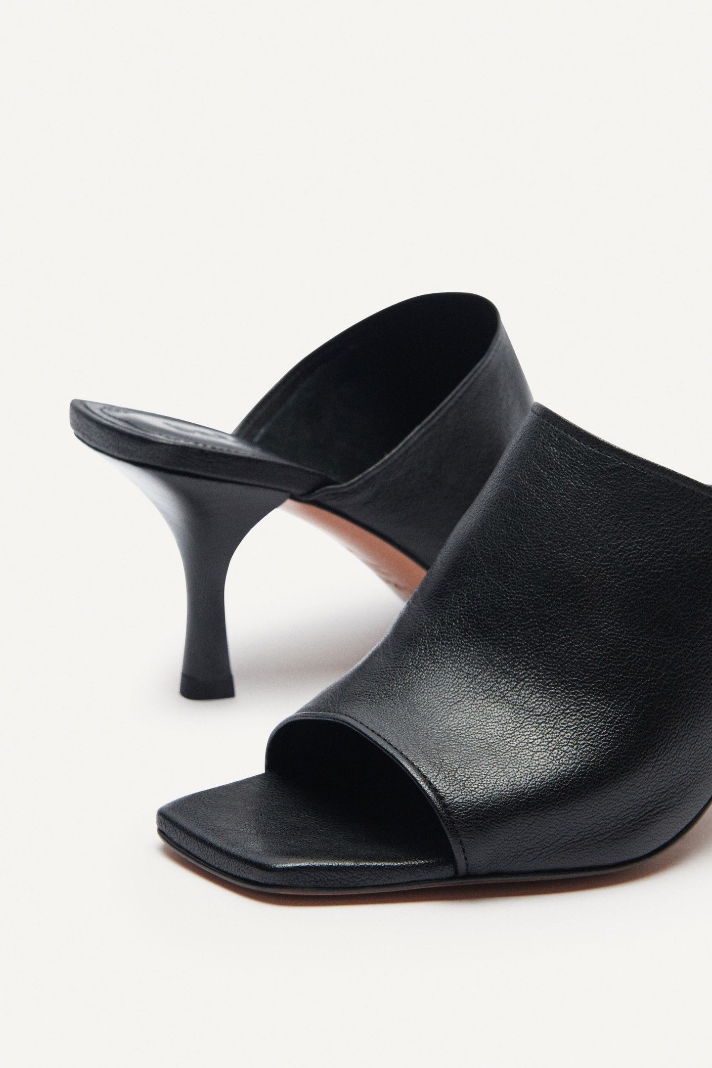 MULES COOKIE NOIR 5