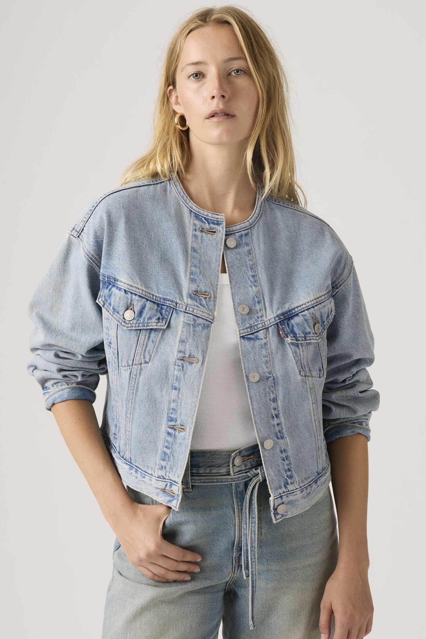 COLLARLESS SHRUNKEN '90S TRUCKER JACKET 1