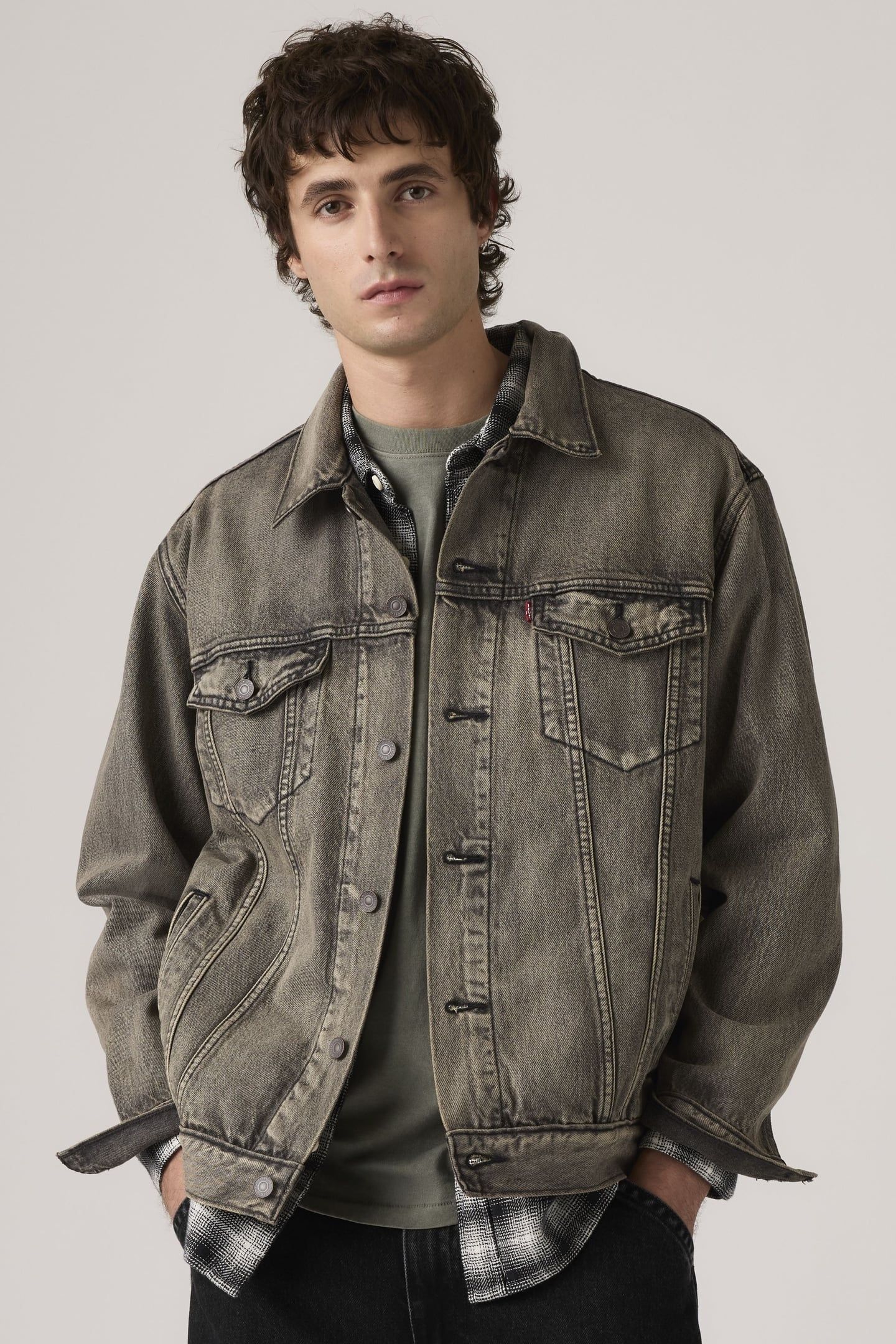 RELAXED TYPE III TRUCKER JACKET 1