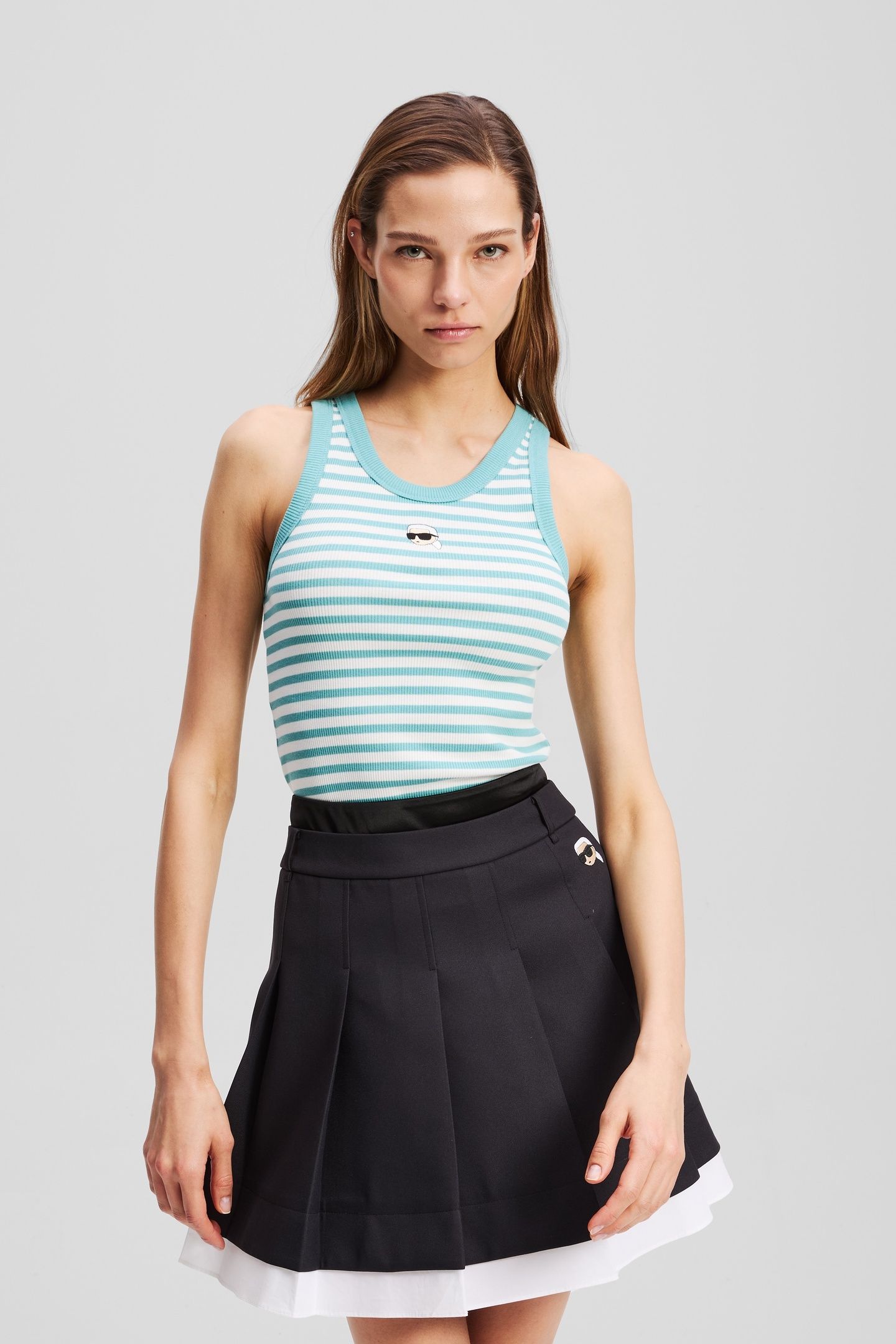 IKON RIBBED TANK CANNOLI CREAM-STILL WATER 10