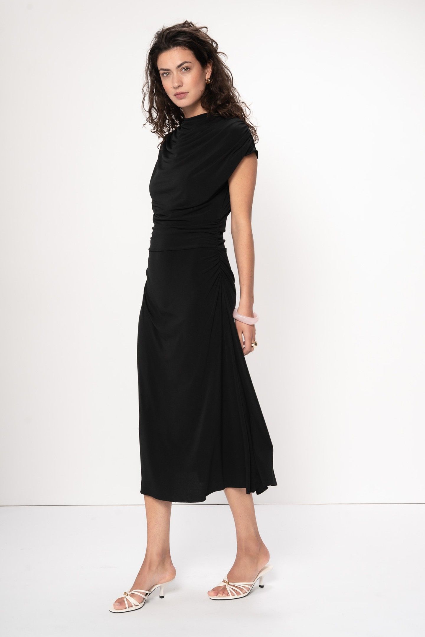 TALIA DRESS BLACK 2