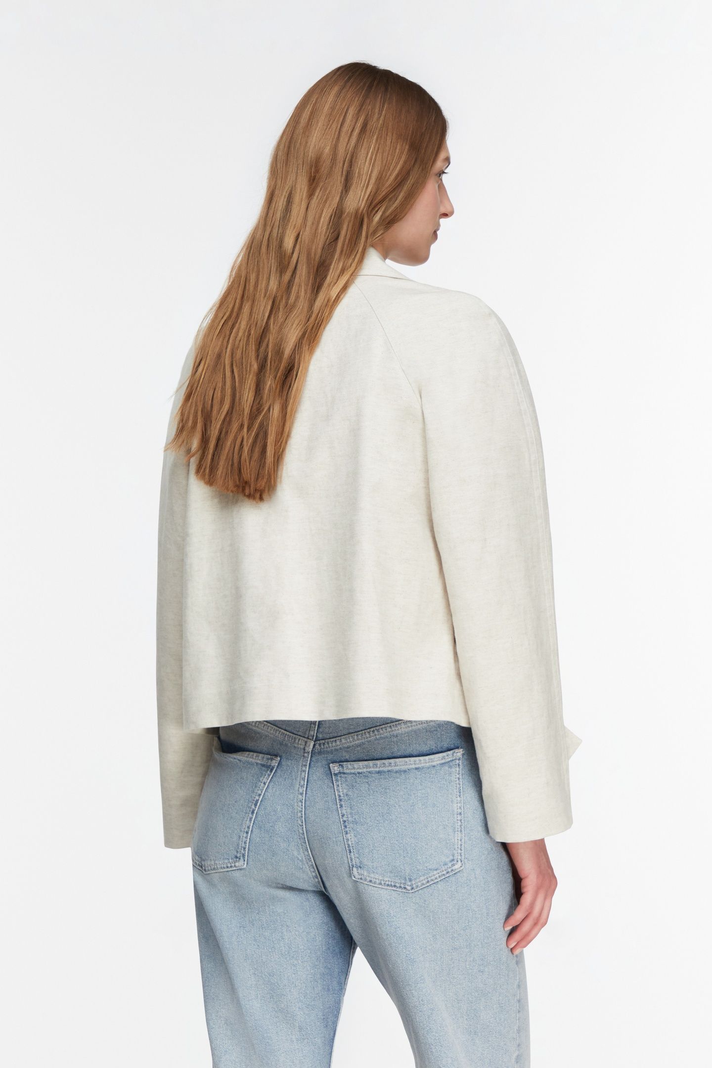 COMMA JACKETS INDOOR GREY 2
