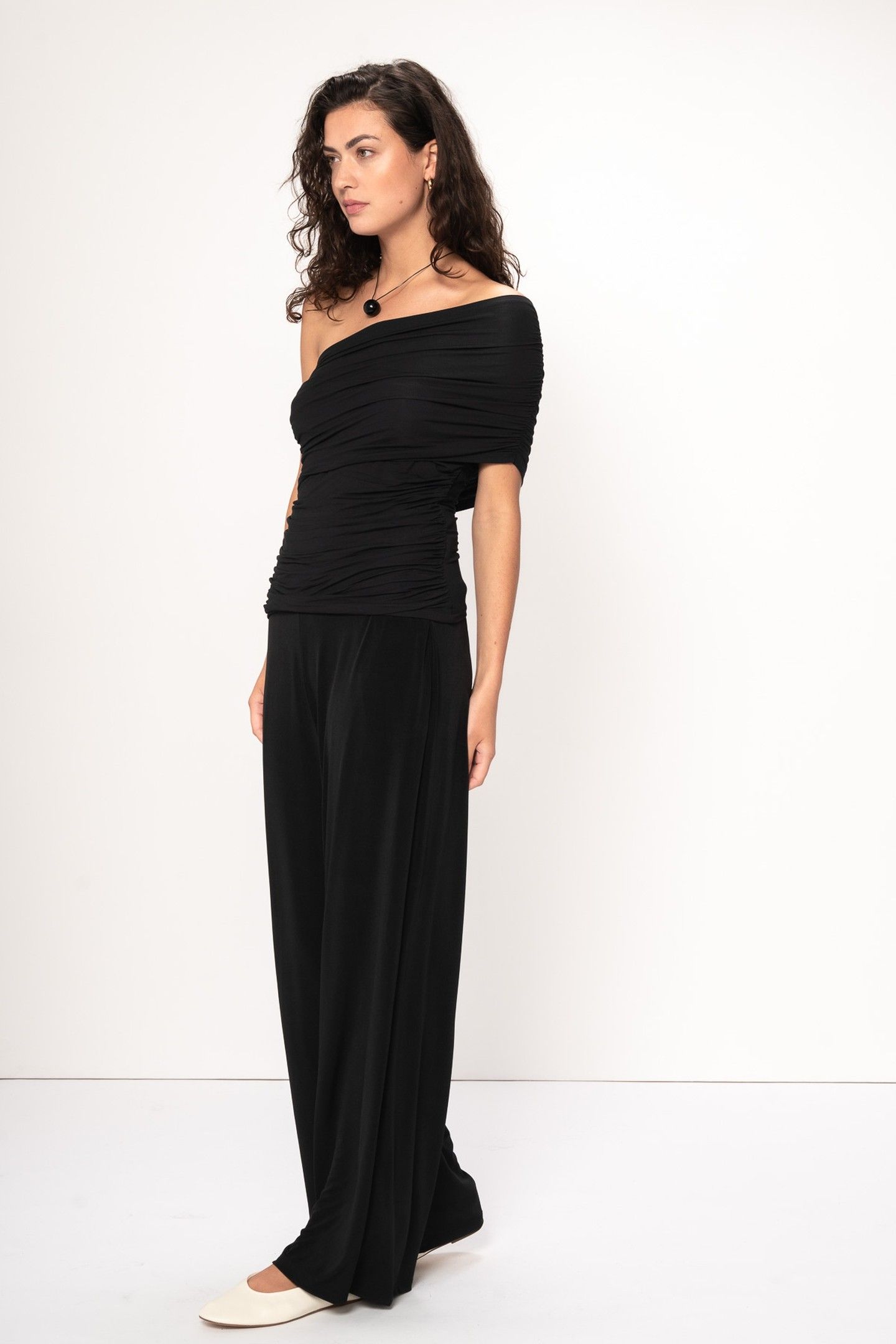 DAHLIA TOP BLACK 4
