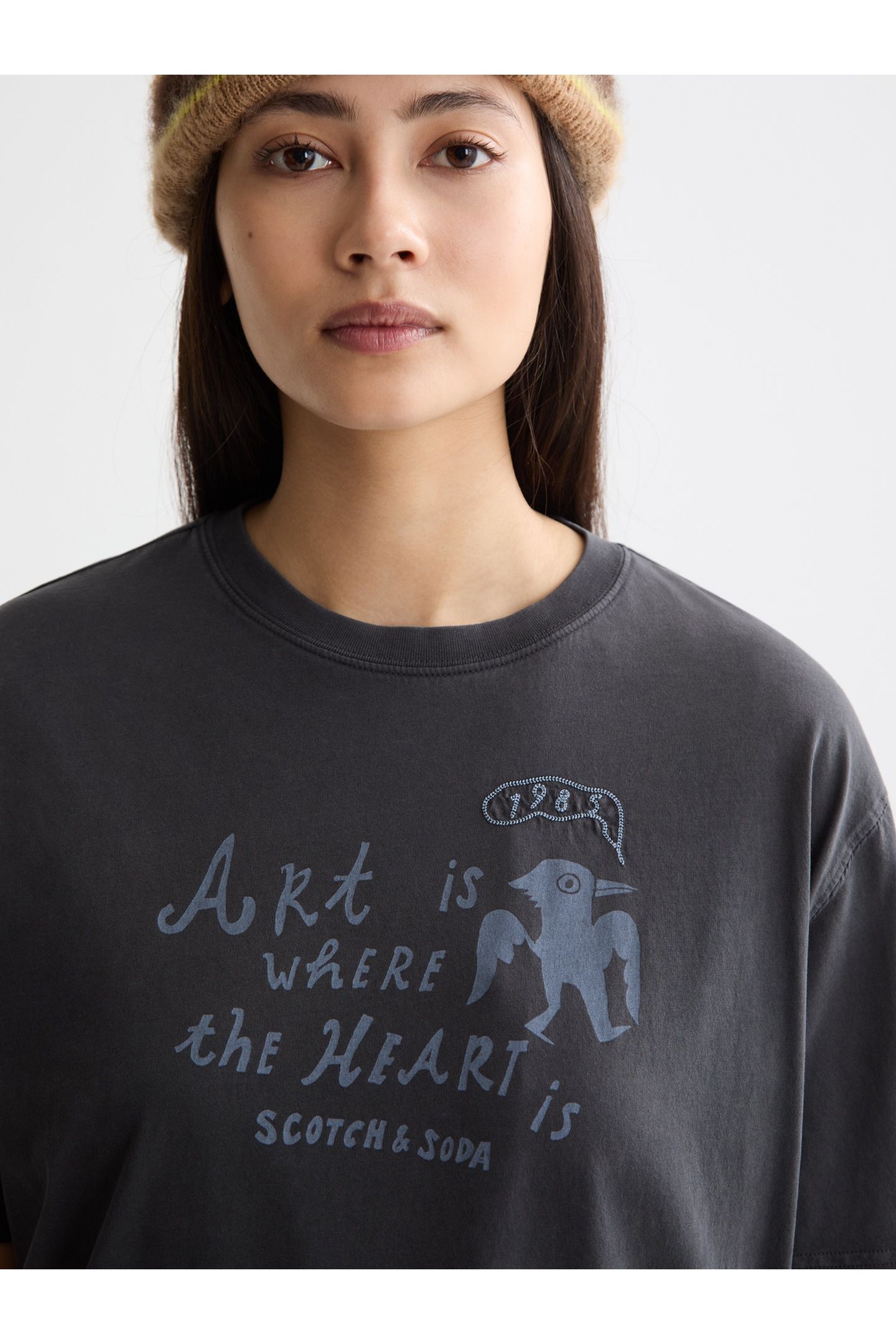 WASHED LOOSE FIT T-SHIRT WITH FRONT ARTWORK CHARCOAL ART 6