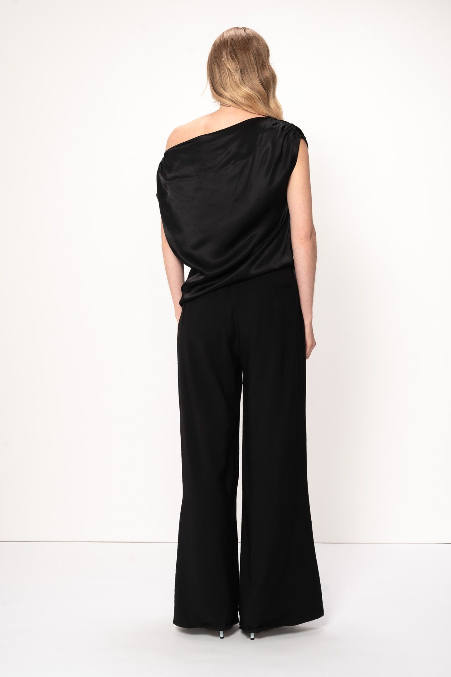 ADHARA TOP BLACK 7