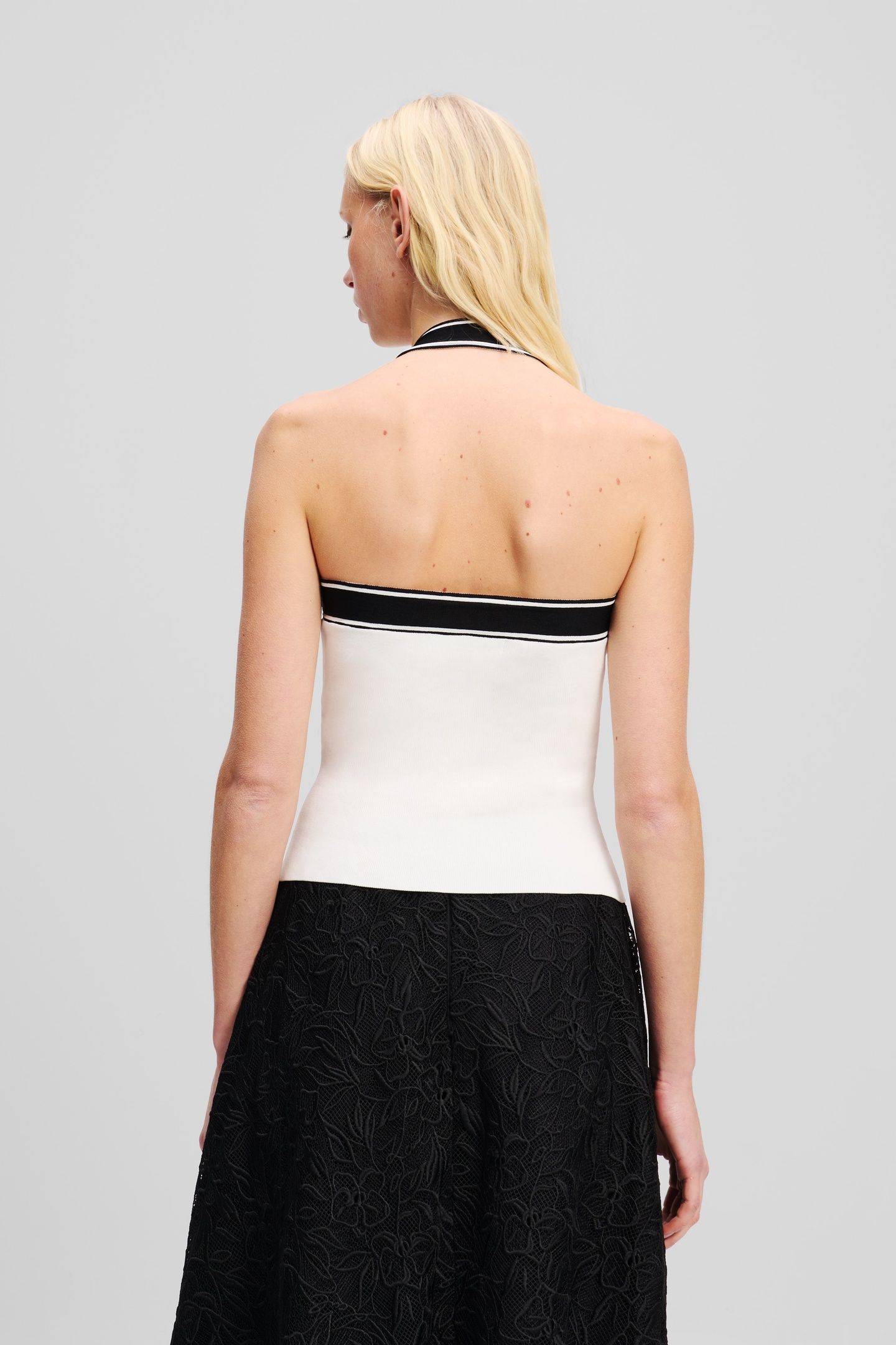 KNIT LOGO HALTER TOP WHITE/BLACK 7