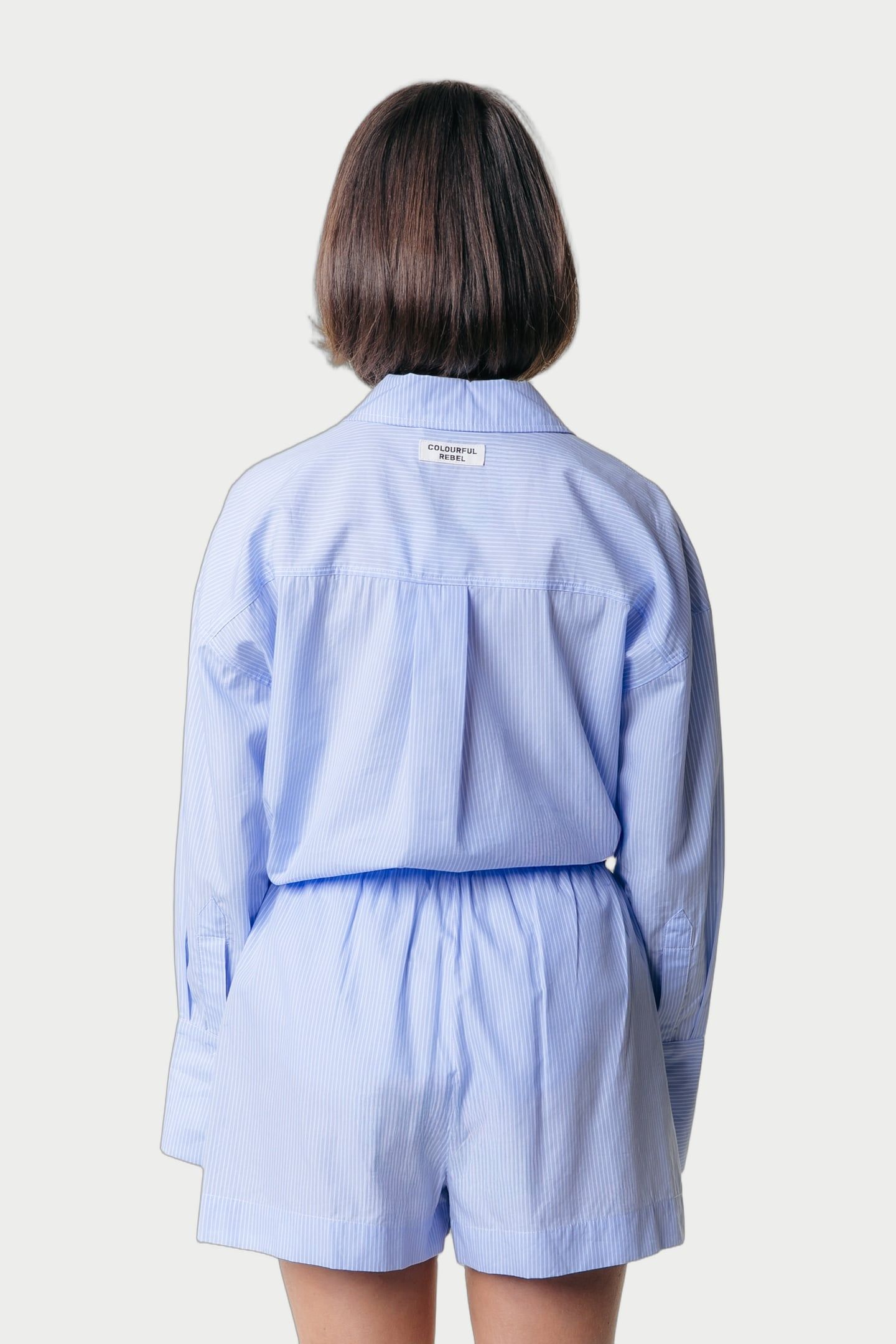 LYN STRIPED SHORT LIGHT BABY BLUE 2