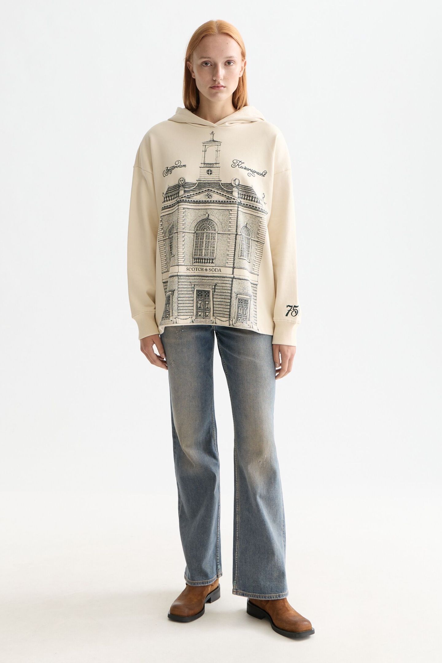 750 YEARS ARTWORK HOODIE SANDSHELL 2
