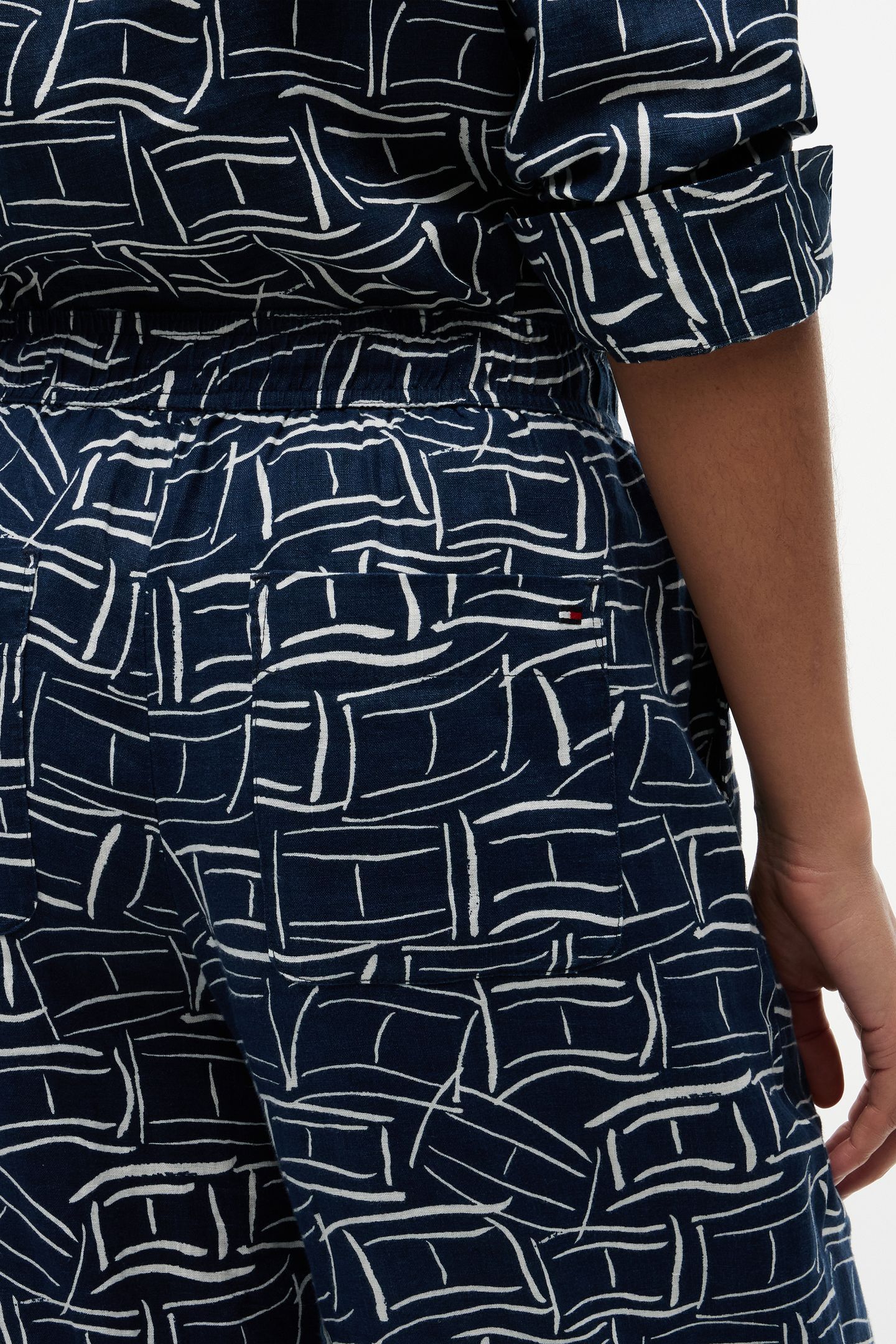 ESSENTIAL LINEN PULL ON PANTS FLAG FEATHERS DARK NIGHT NAVY 5