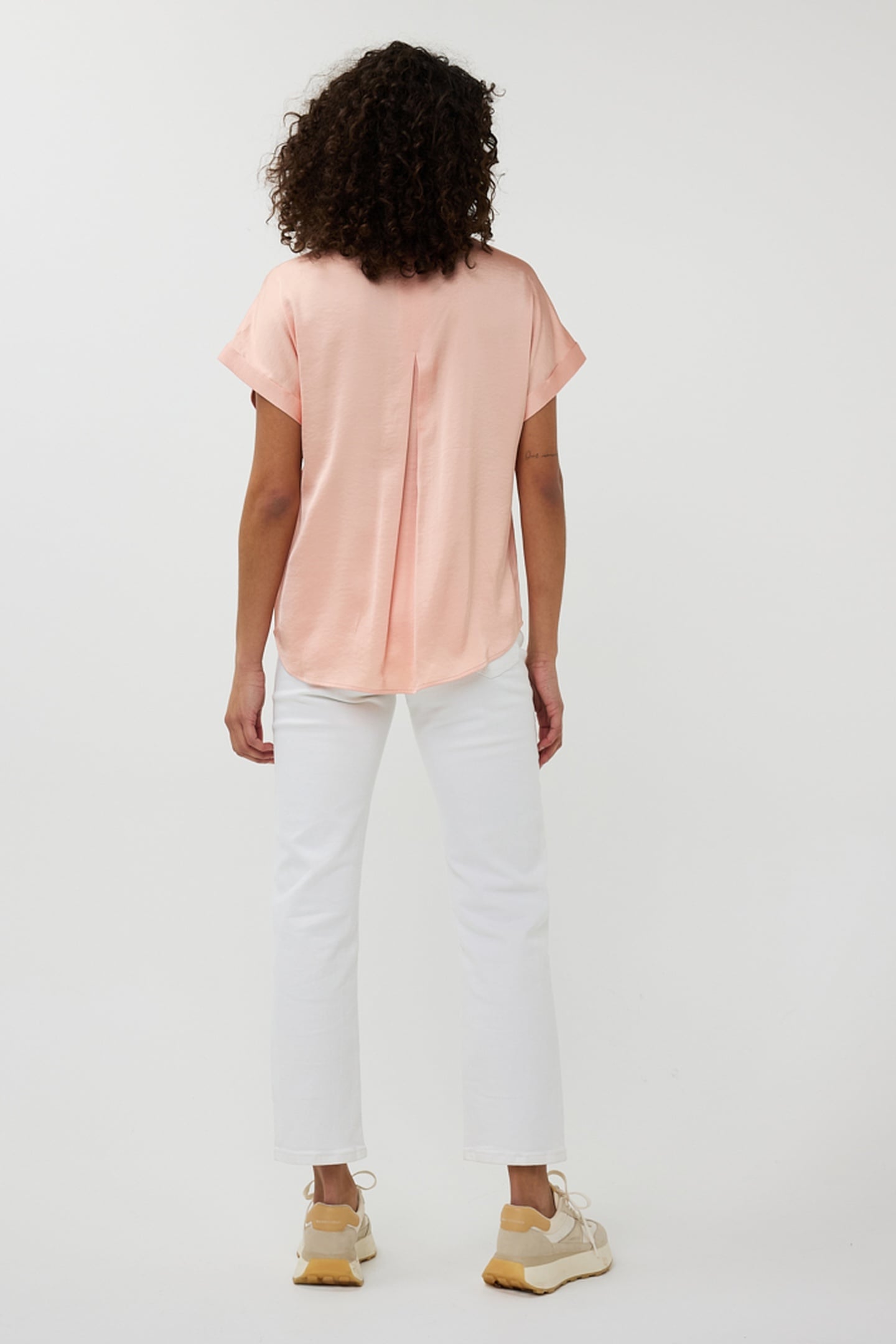 BLOUSE S/SLVE POCKET SATIN LOOK LIGHT APRICOT 4