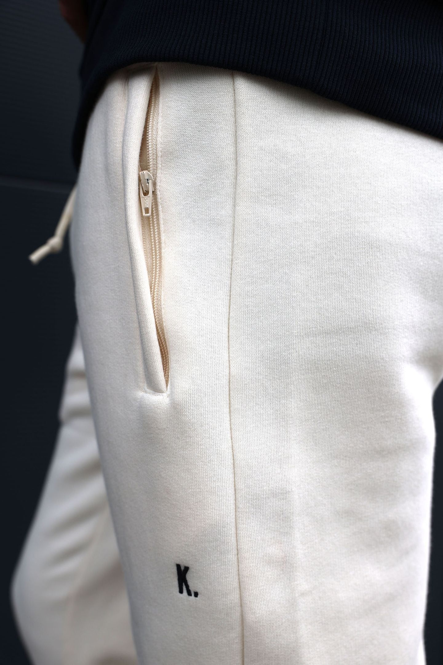 TR BASIC JOGGER ECRU 4