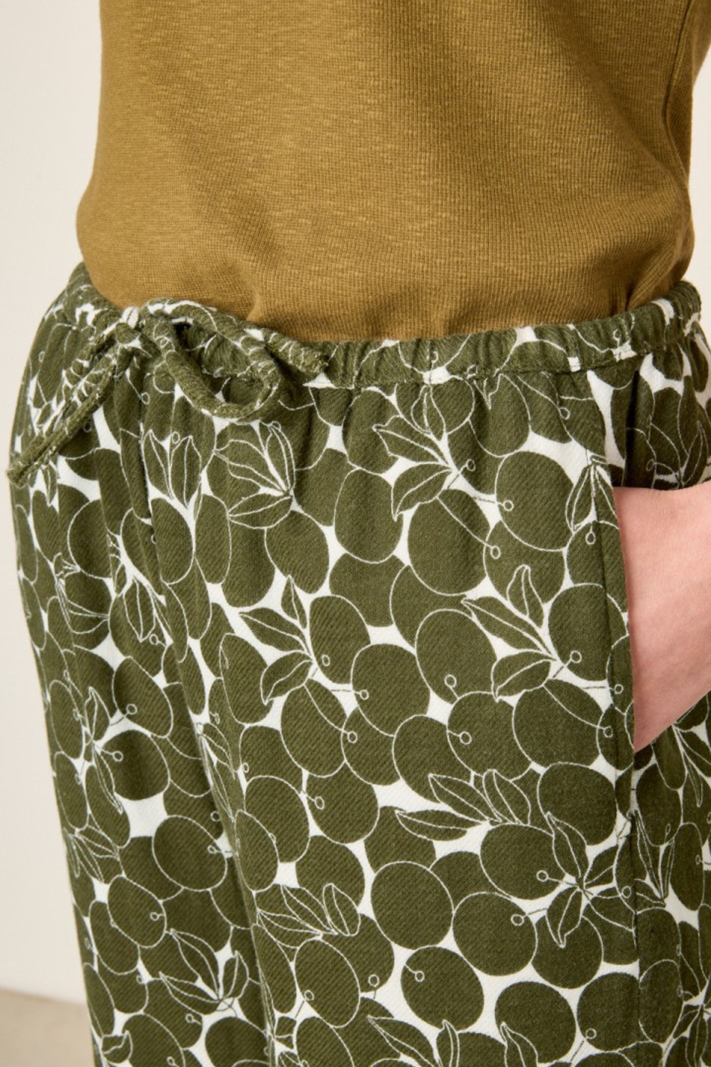 YUZY PANT GABY KAKI 8
